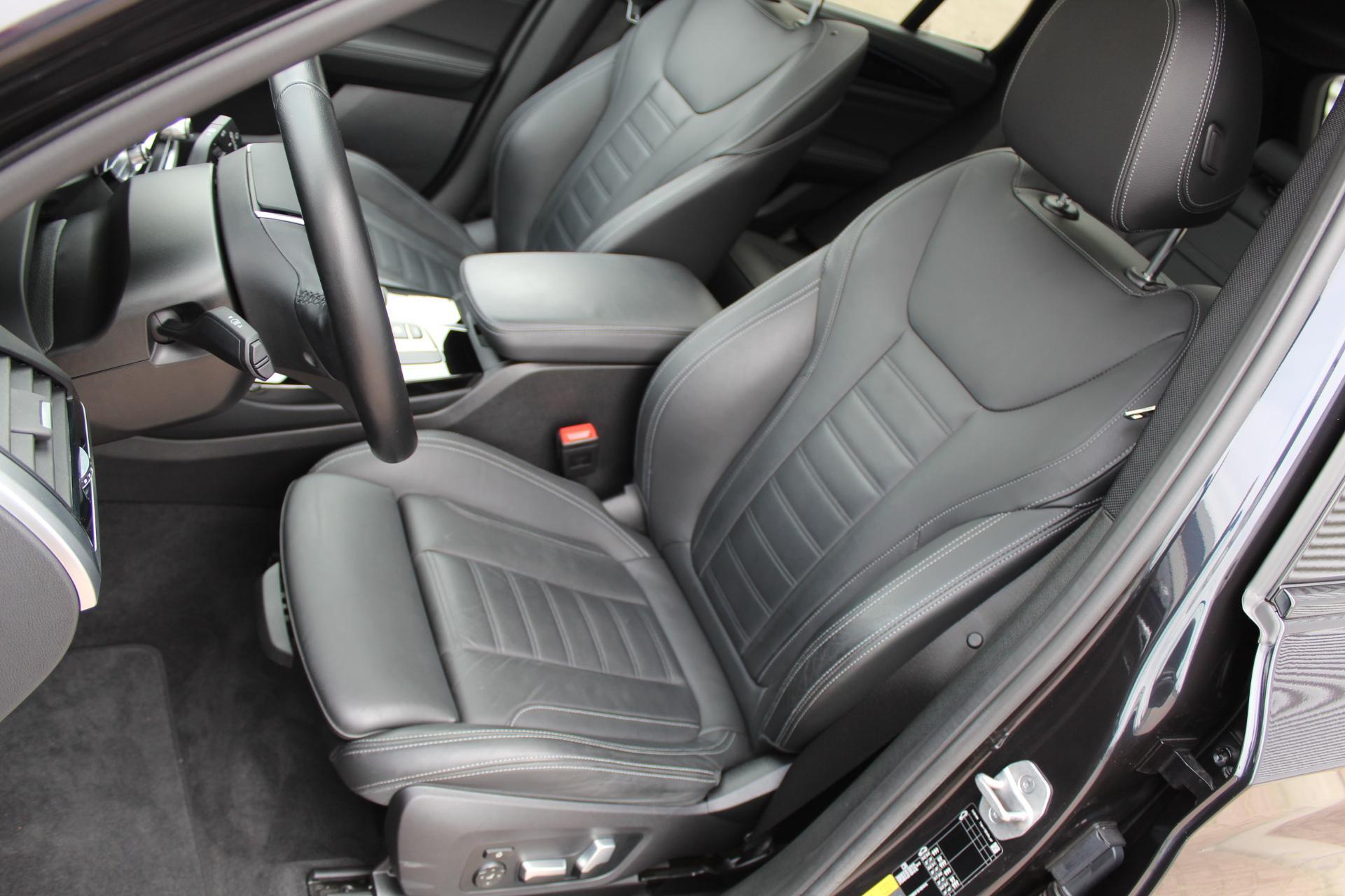 Foto van BMW Ix3