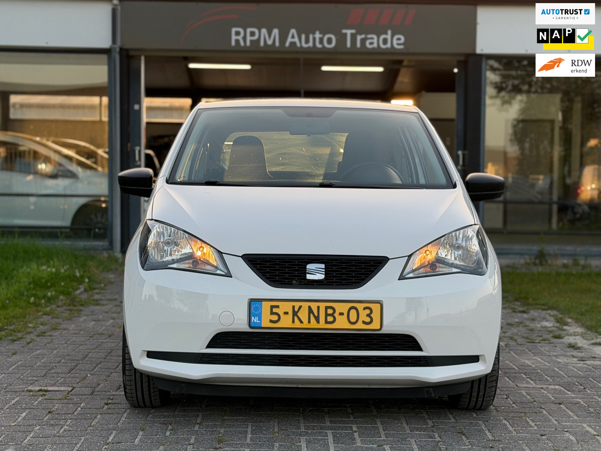 Seat Mii 1.0 Reference - Airco - Start/Stop - LM velgen - APK - NAP 2013 - voorkant