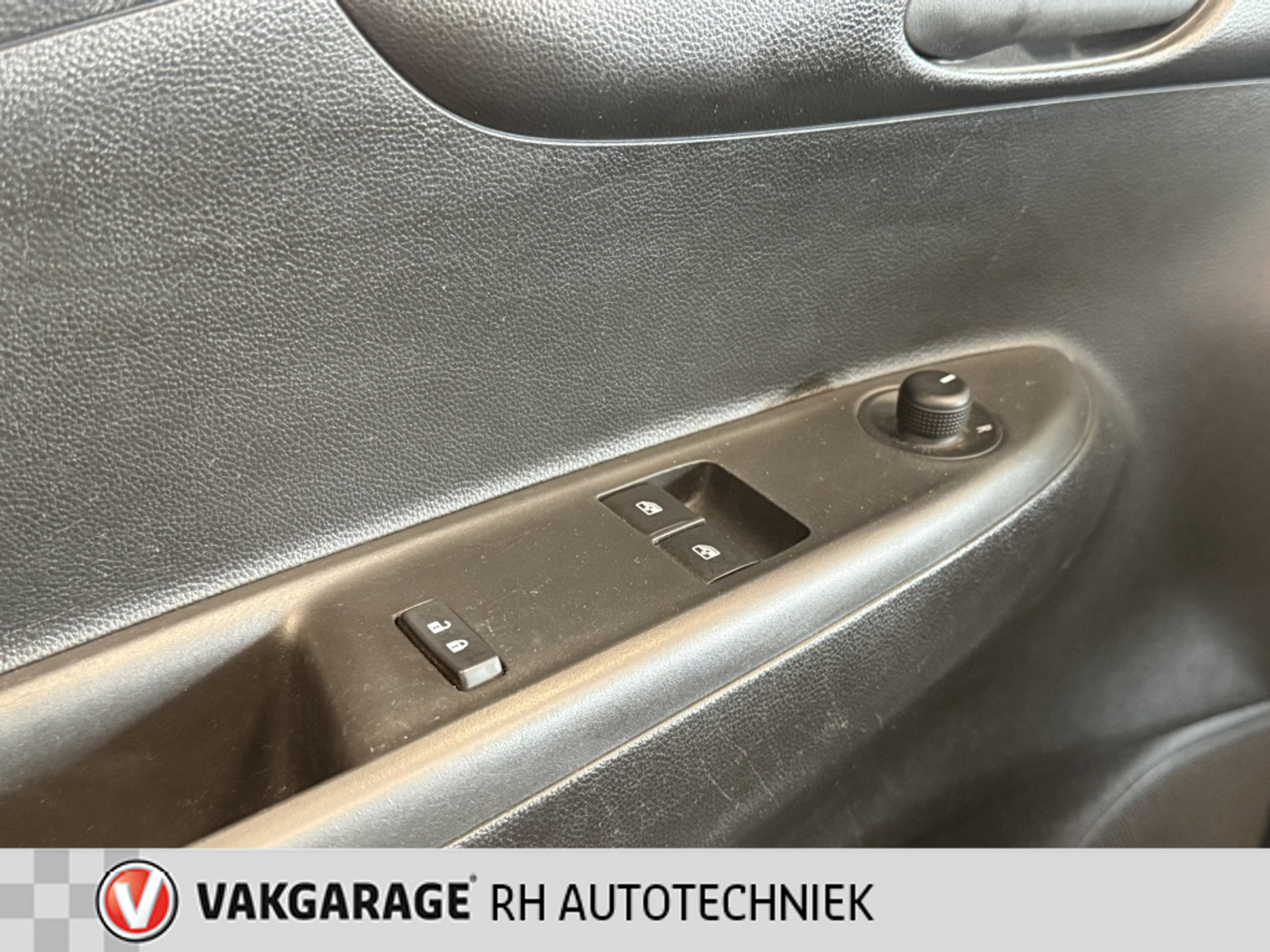 Foto van Opel Karl / Viva