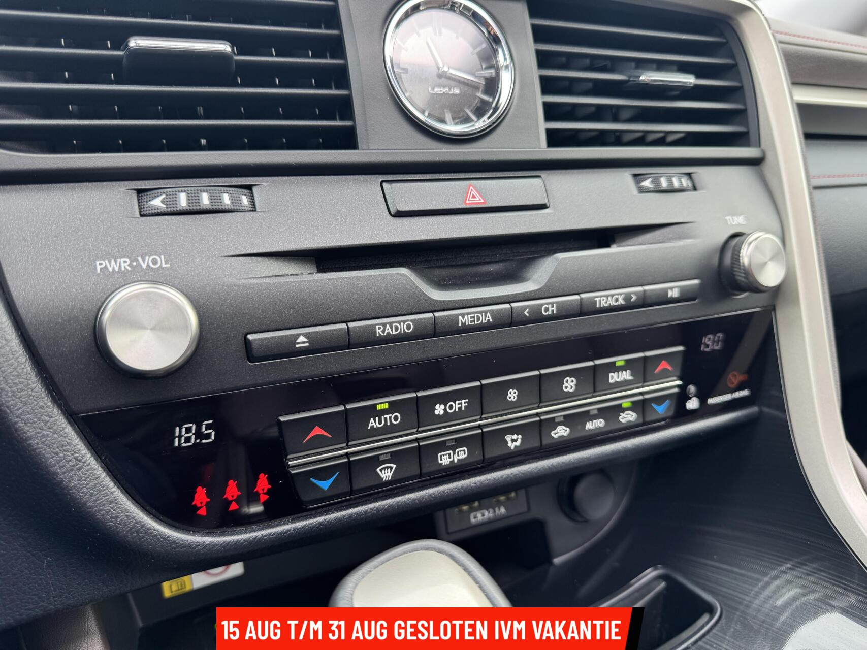 Foto van Lexus RX