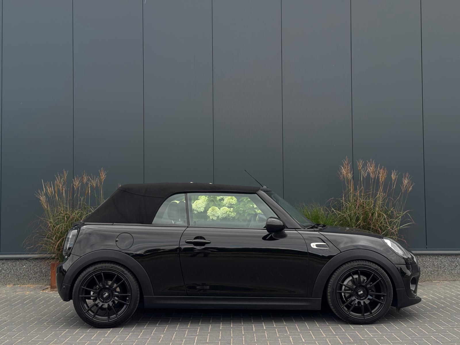 Foto van Mini One