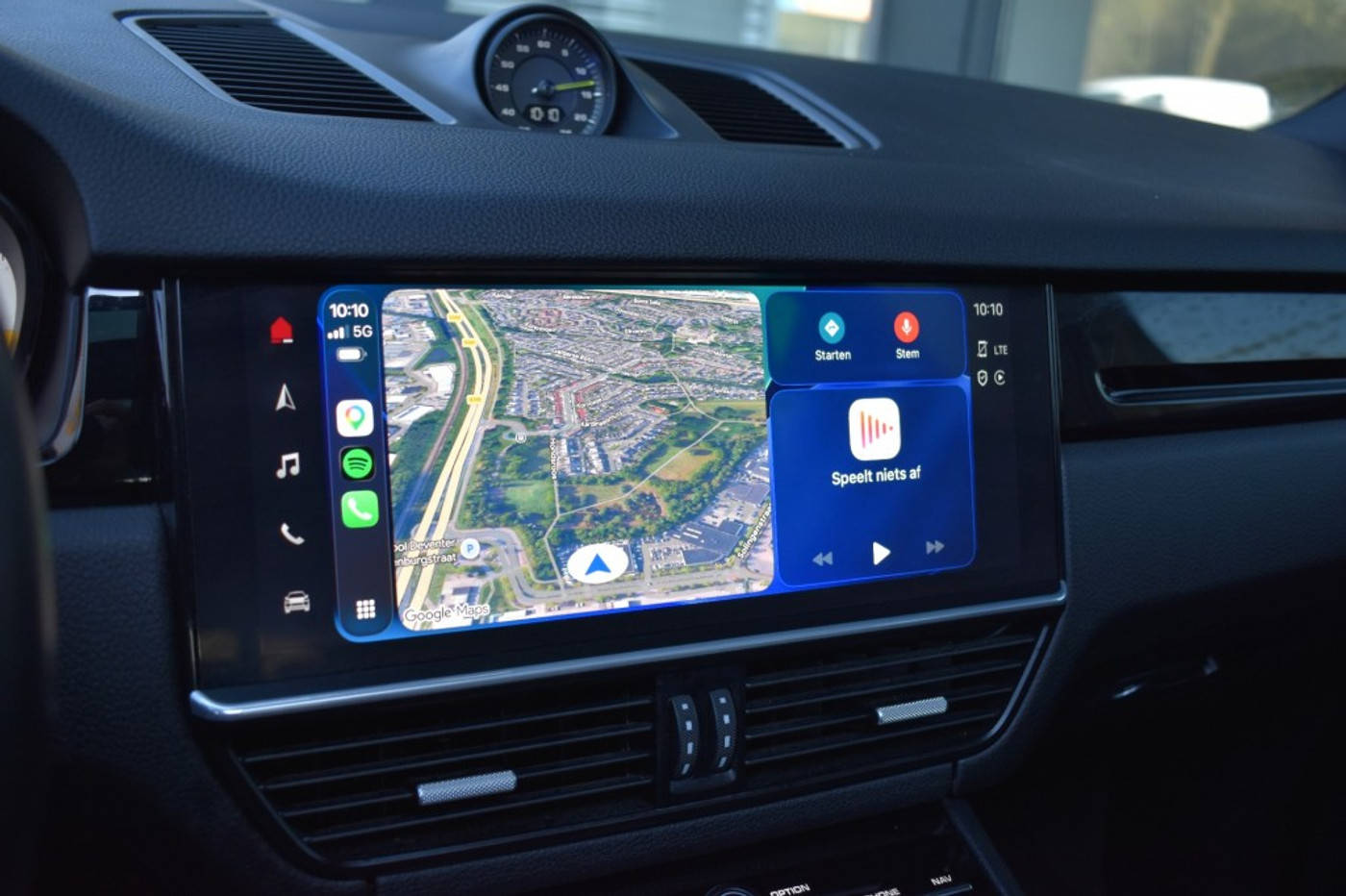 Foto van Porsche Cayenne E-hybrid