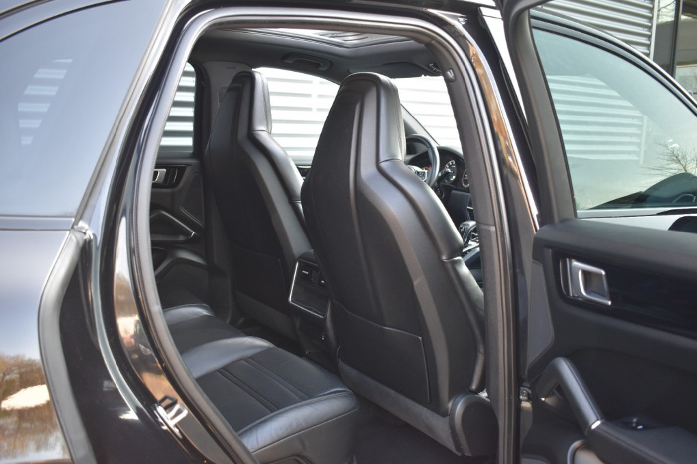 Foto van Porsche Cayenne E-hybrid