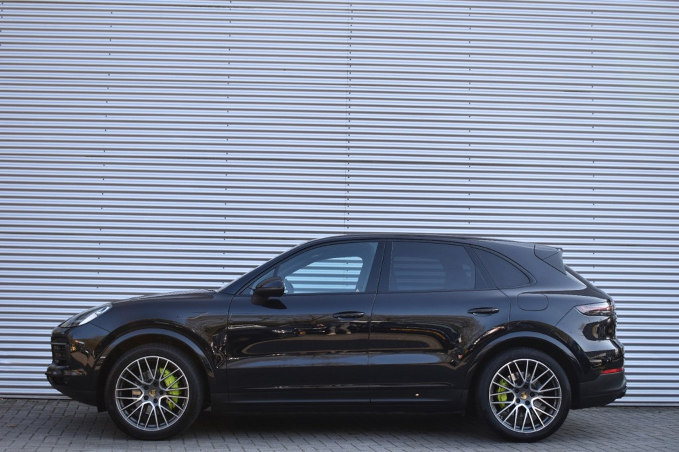 Foto van Porsche Cayenne E-hybrid