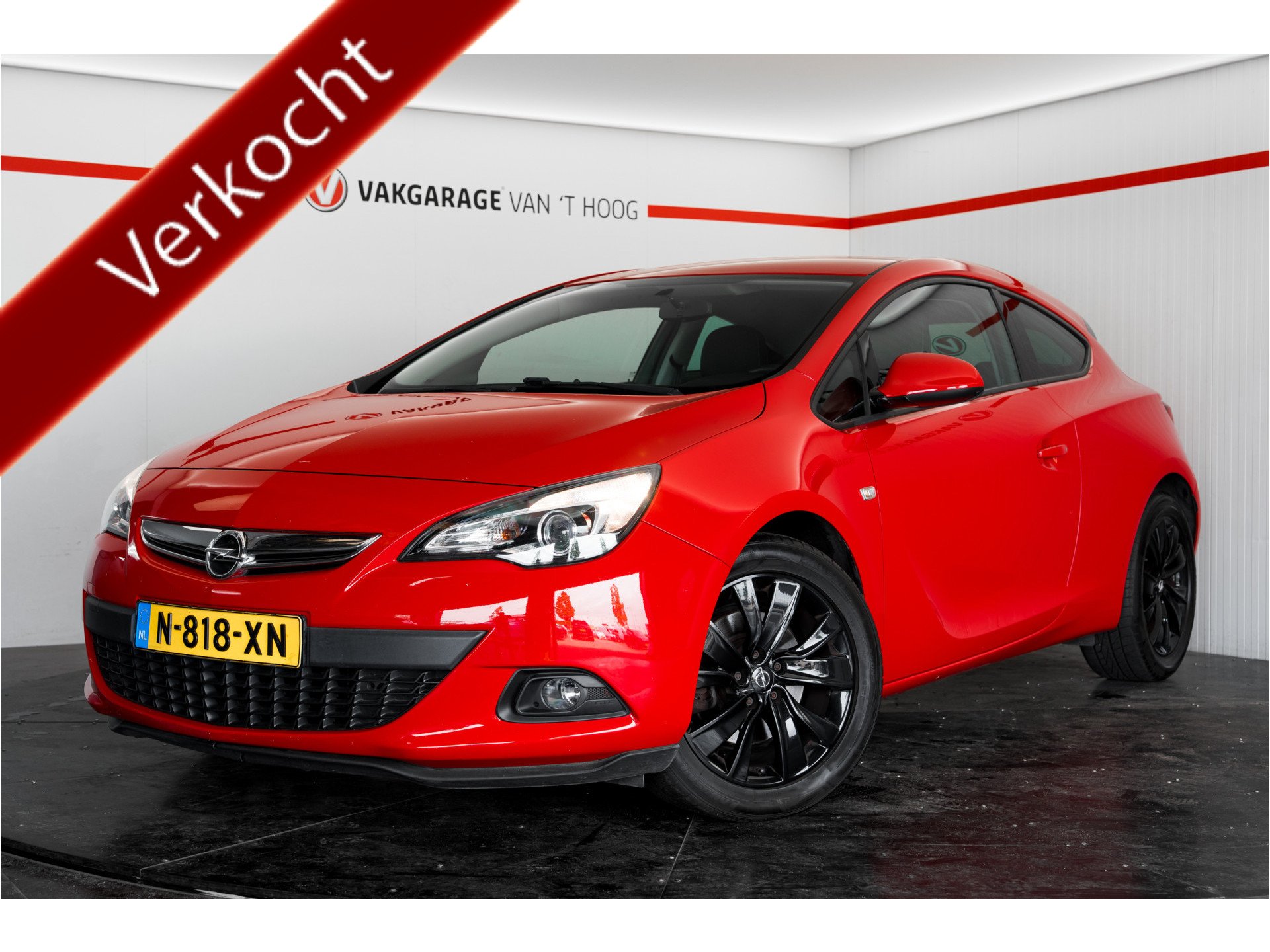 Opel Astra GTC 1.4 Turbo Design Edition 2016 - voorkant