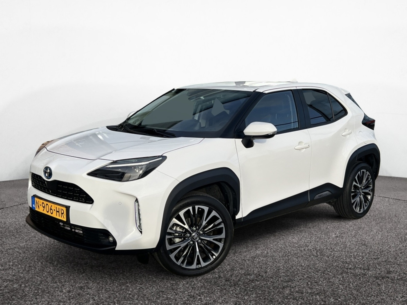 Toyota Toyota Yaris Cross 1.5 Hybrid Executive| JBL| HUD| Stoel.verw| PDC 2021 - voorkant