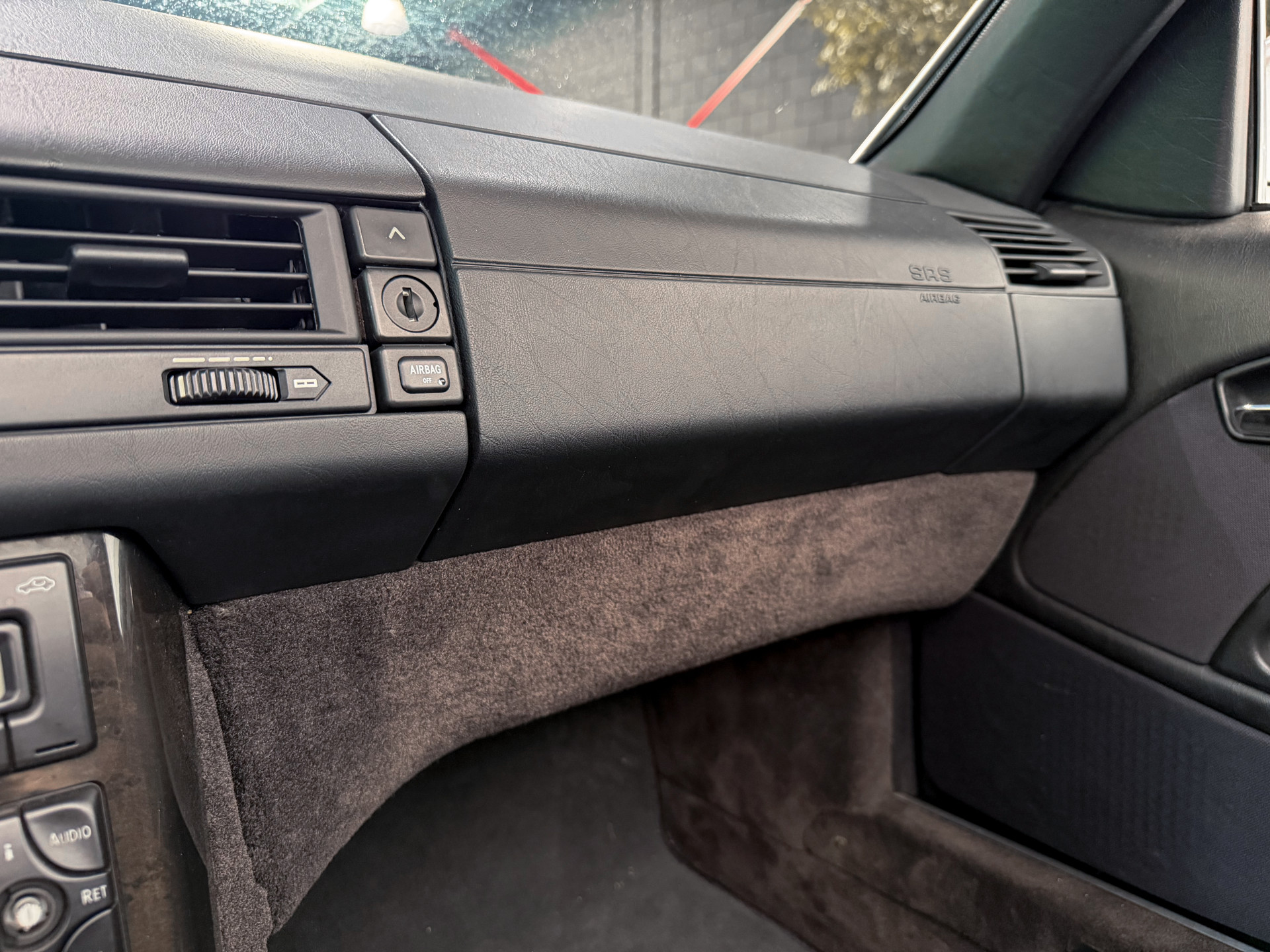 Foto van Mercedes-Benz SL 320