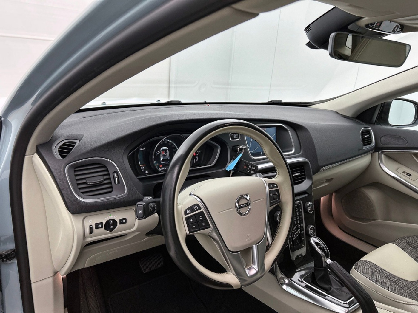 Foto van Volvo V40 Cross Country