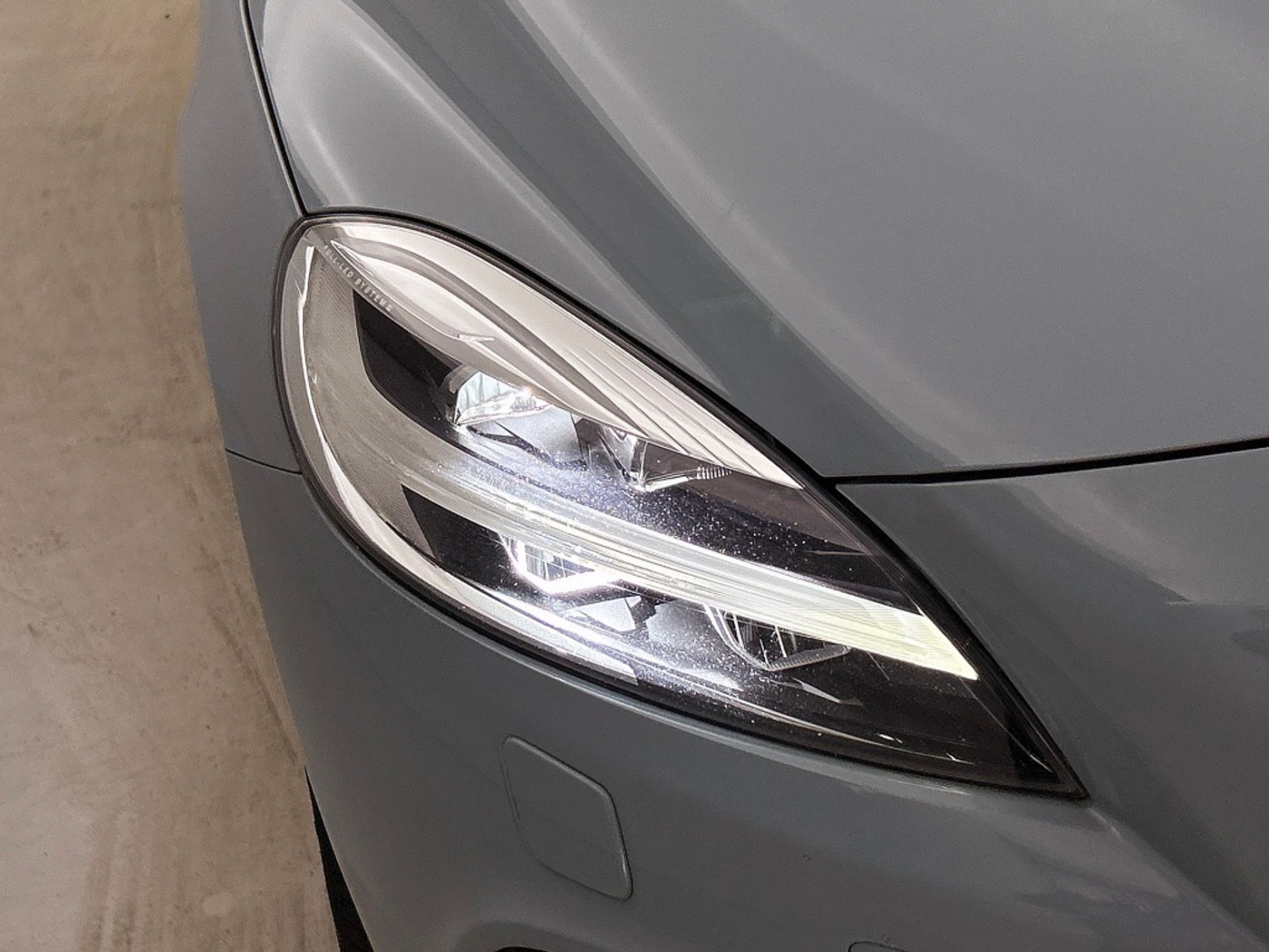 Foto van Volvo V40 Cross Country