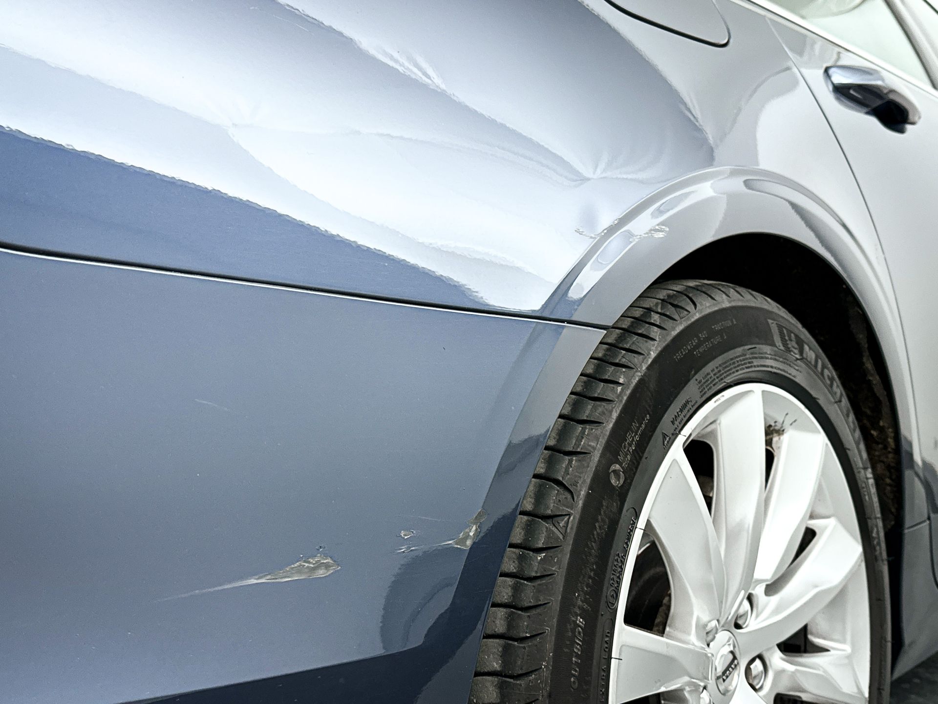 Foto van Volvo V90 T8 Twin Engine