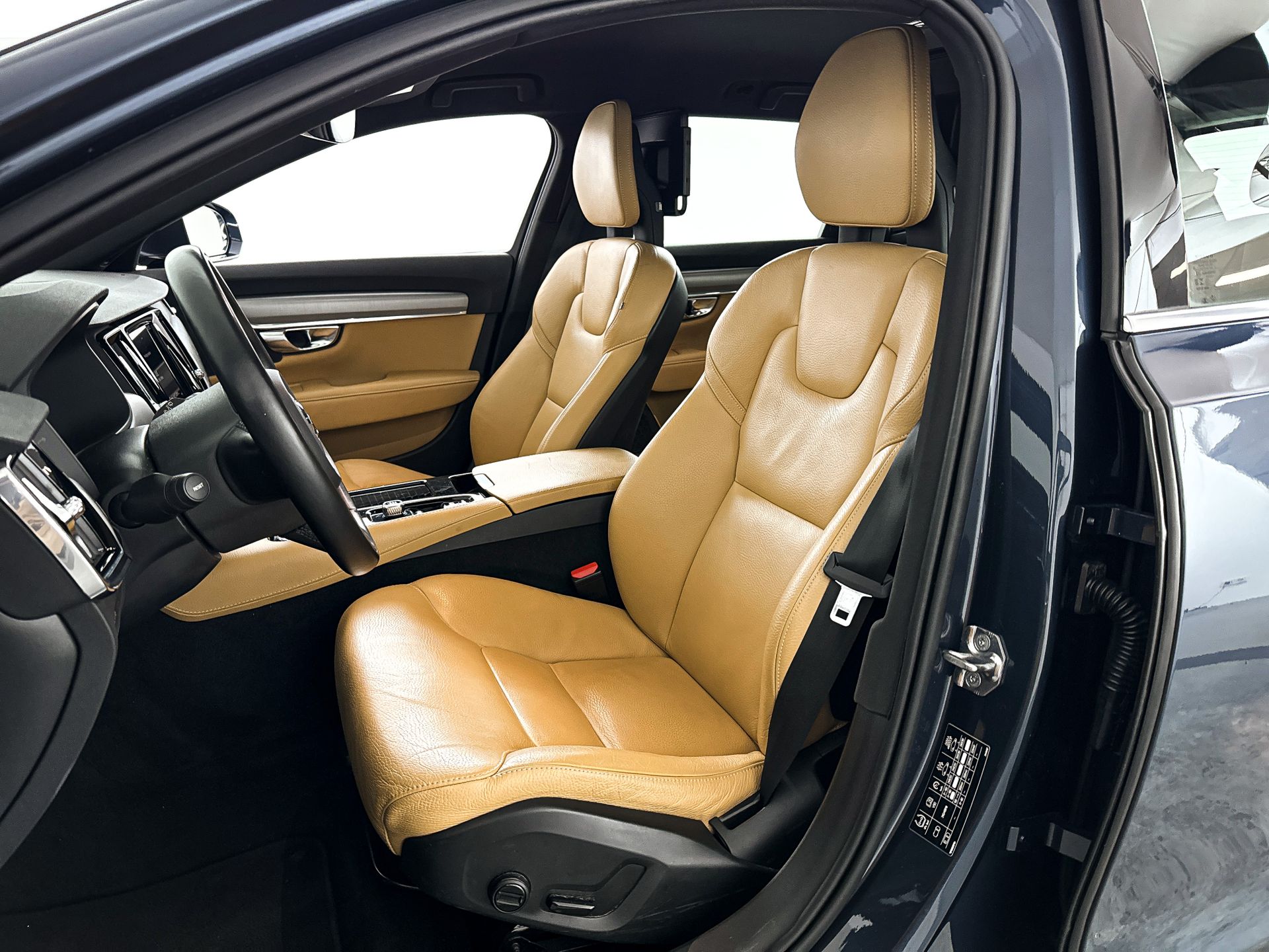 Foto van Volvo V90 T8 Twin Engine