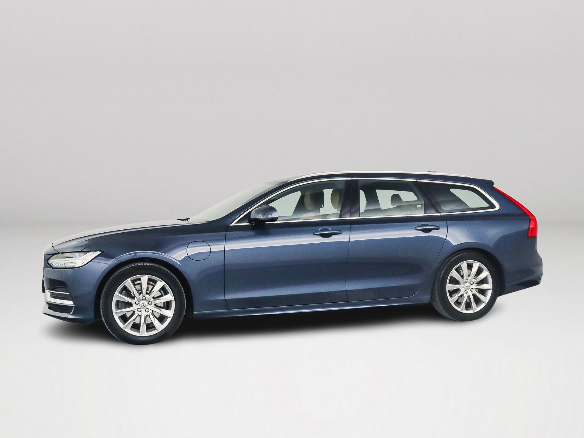 Foto van Volvo V90 T8 Twin Engine