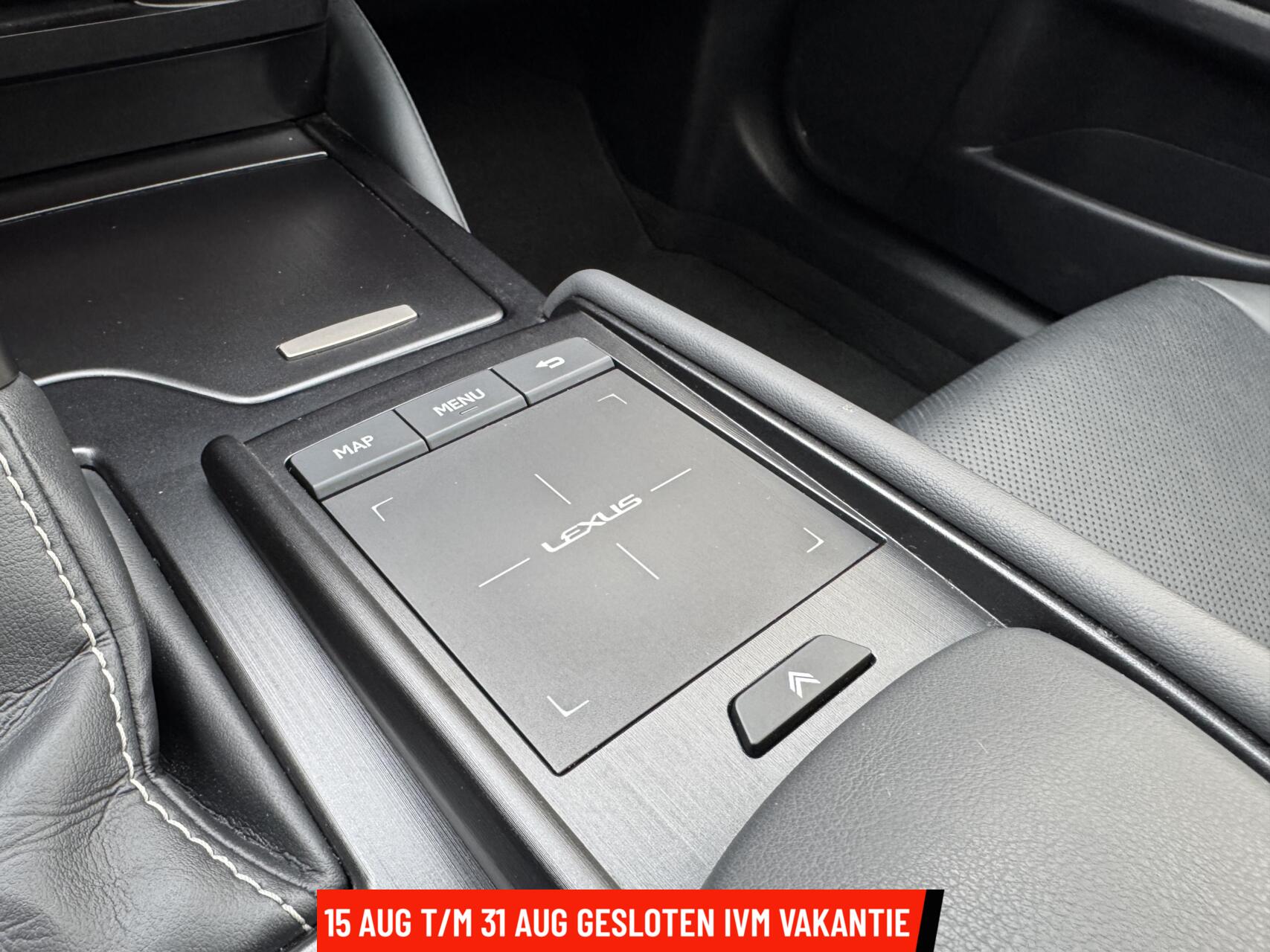 Foto van Lexus Lexus Es300h