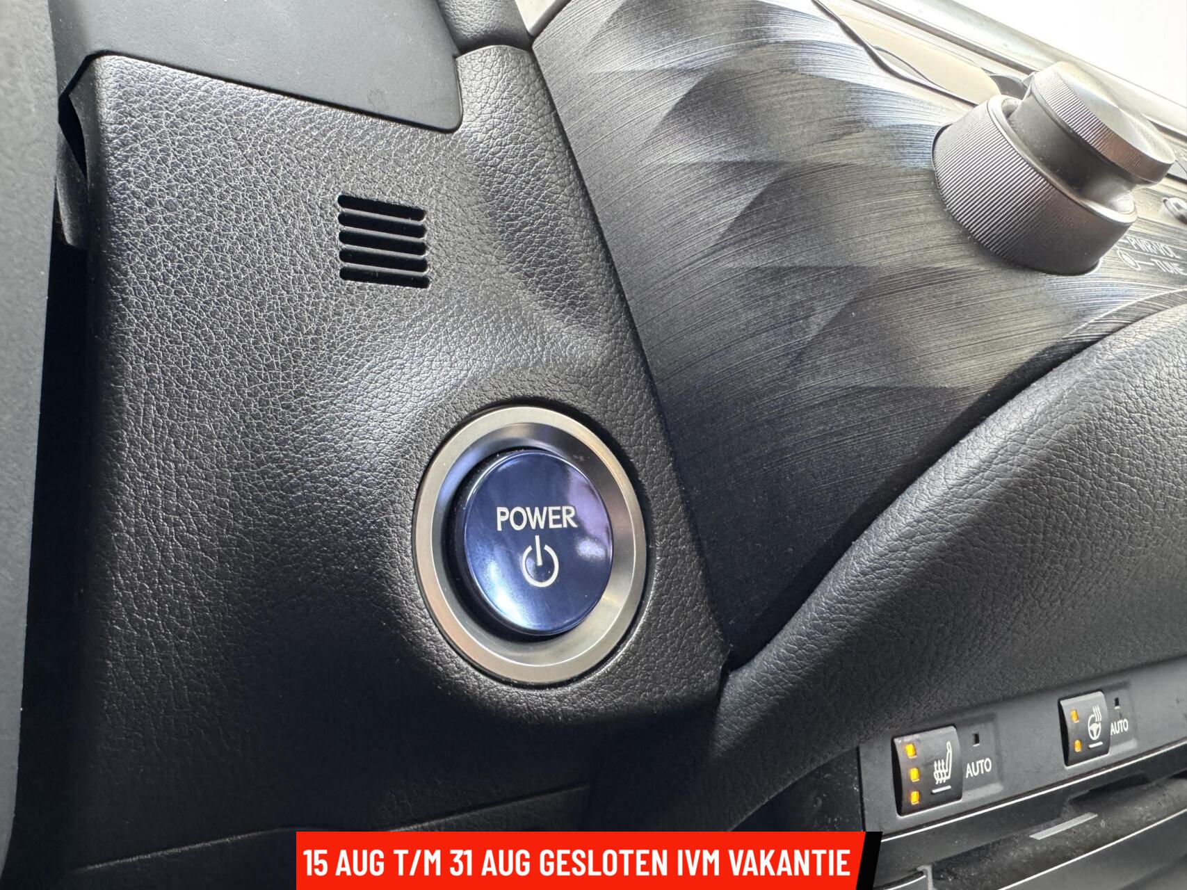 Foto van Lexus Lexus Es300h