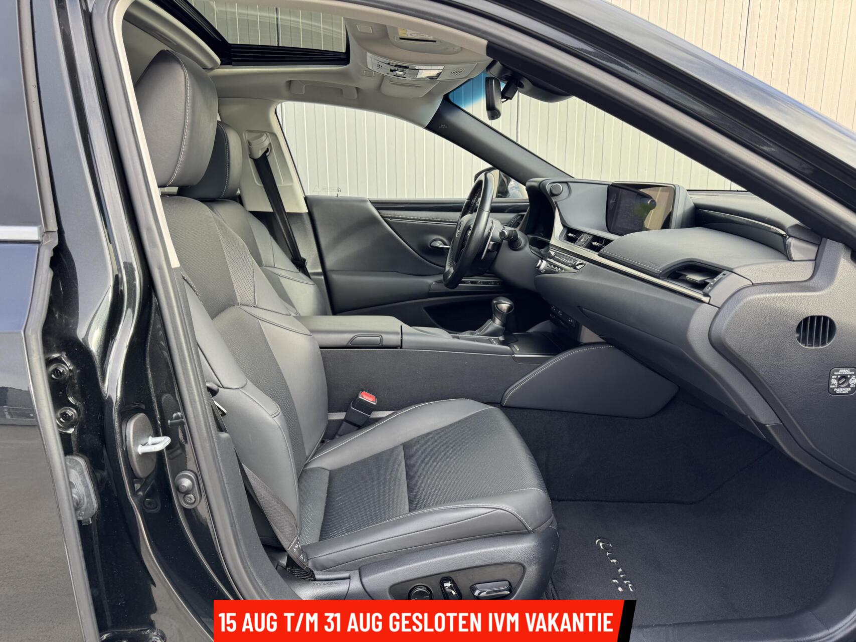 Foto van Lexus Lexus Es300h
