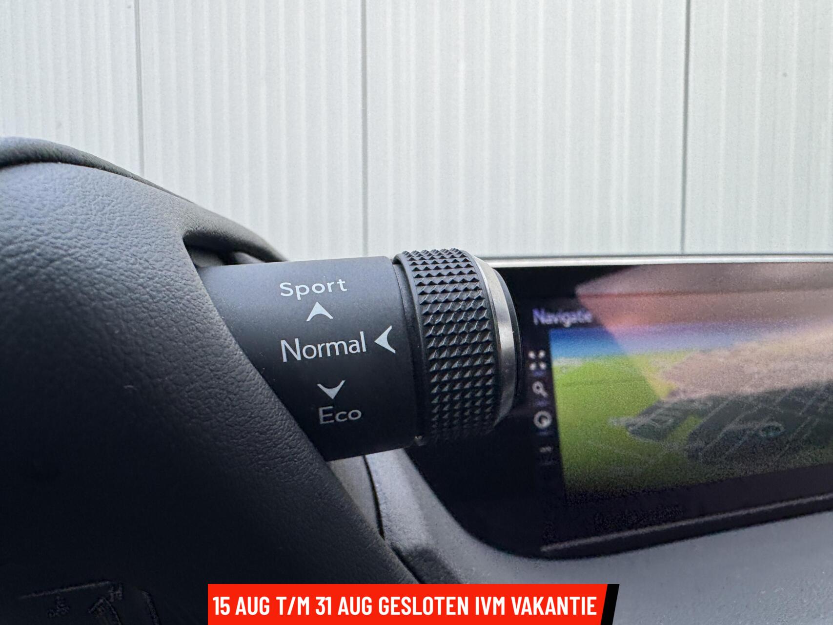 Foto van Lexus Lexus Es300h
