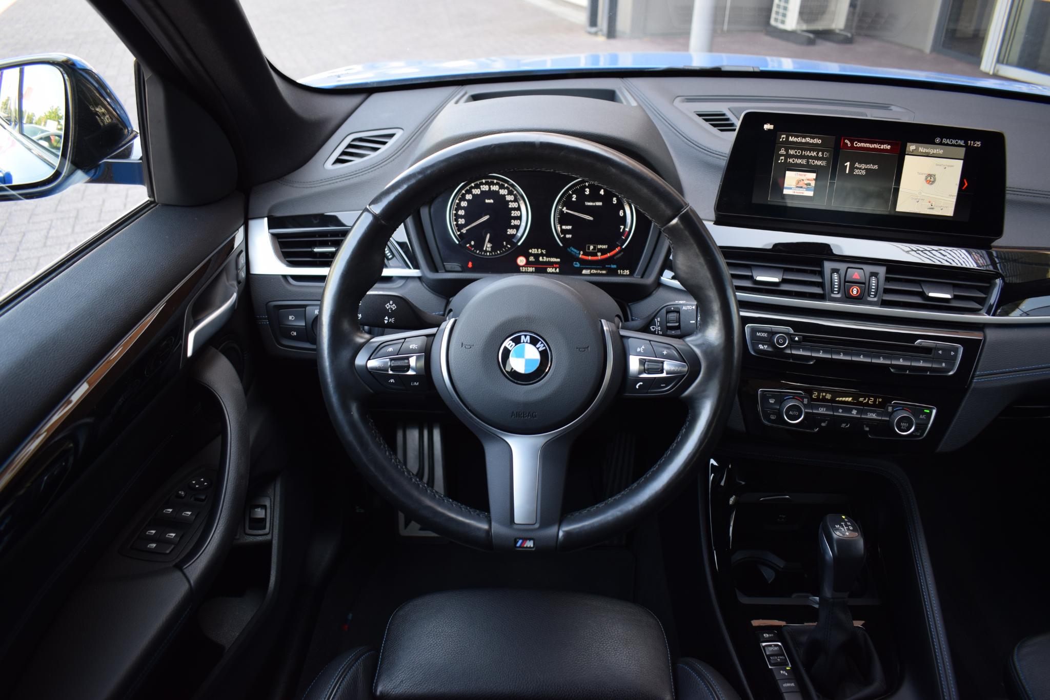 Foto van BMW X1