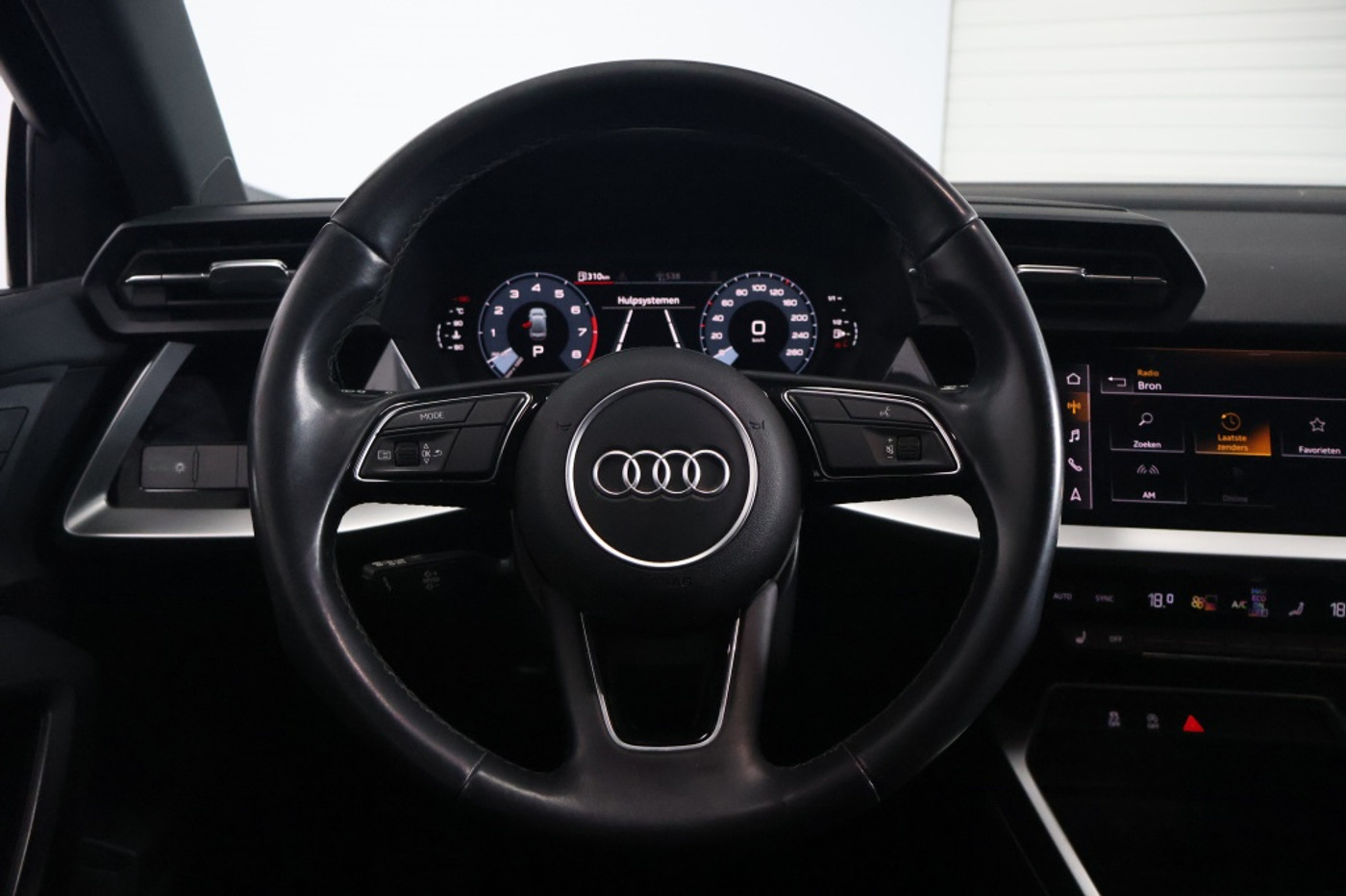 Foto van Audi A3 Limousine