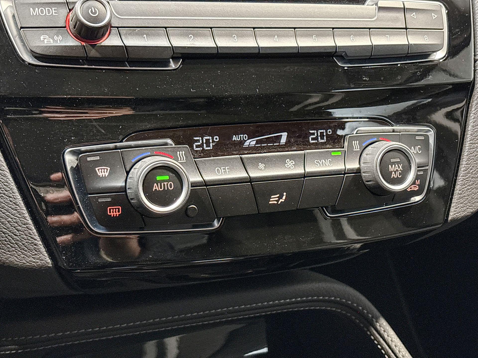 Foto van BMW X1 Sdrive18i