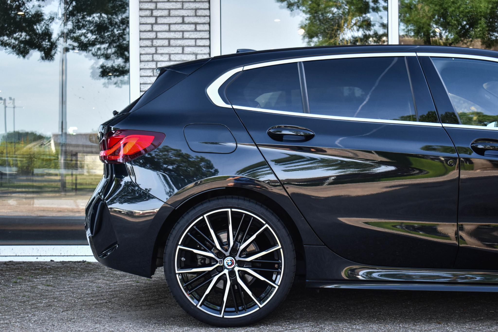 Foto van BMW 118i
