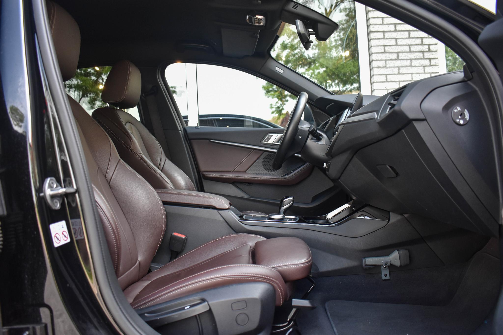 Foto van BMW 118i