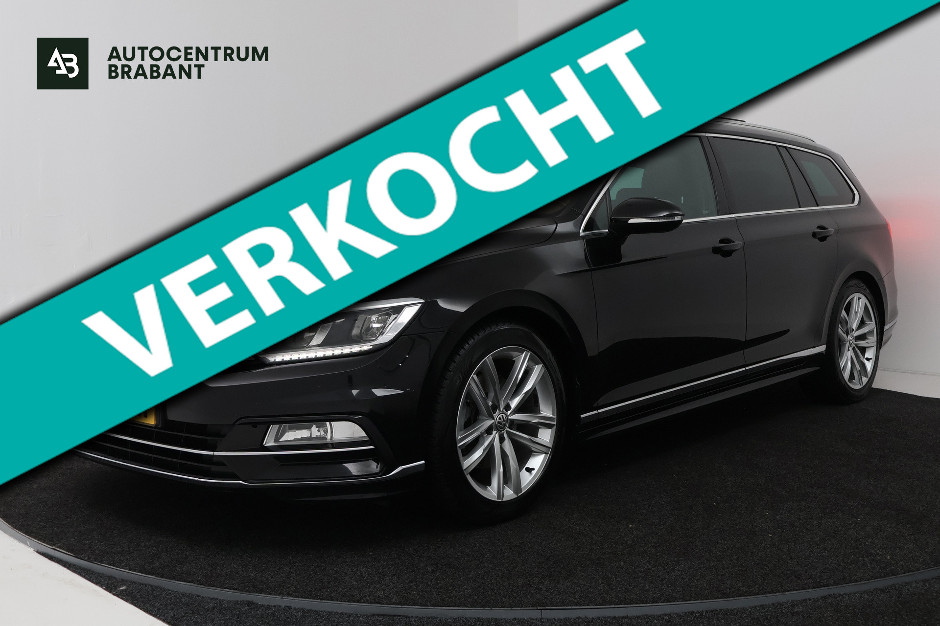 Volkswagen Passat 1.4 TSI ACT Highline Business R (PANORAMADAK, STOELVERWARMING, ELEKTR STOELEN, DIGITALE COCKPIT) 2017 - voorkant