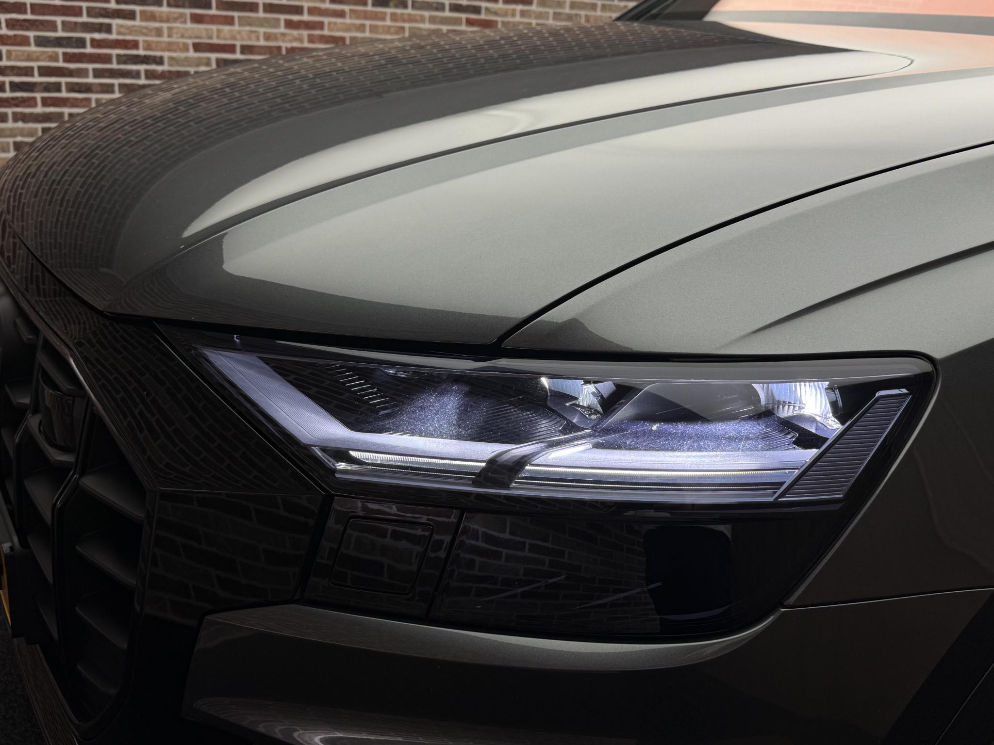 Foto van Audi Sq8