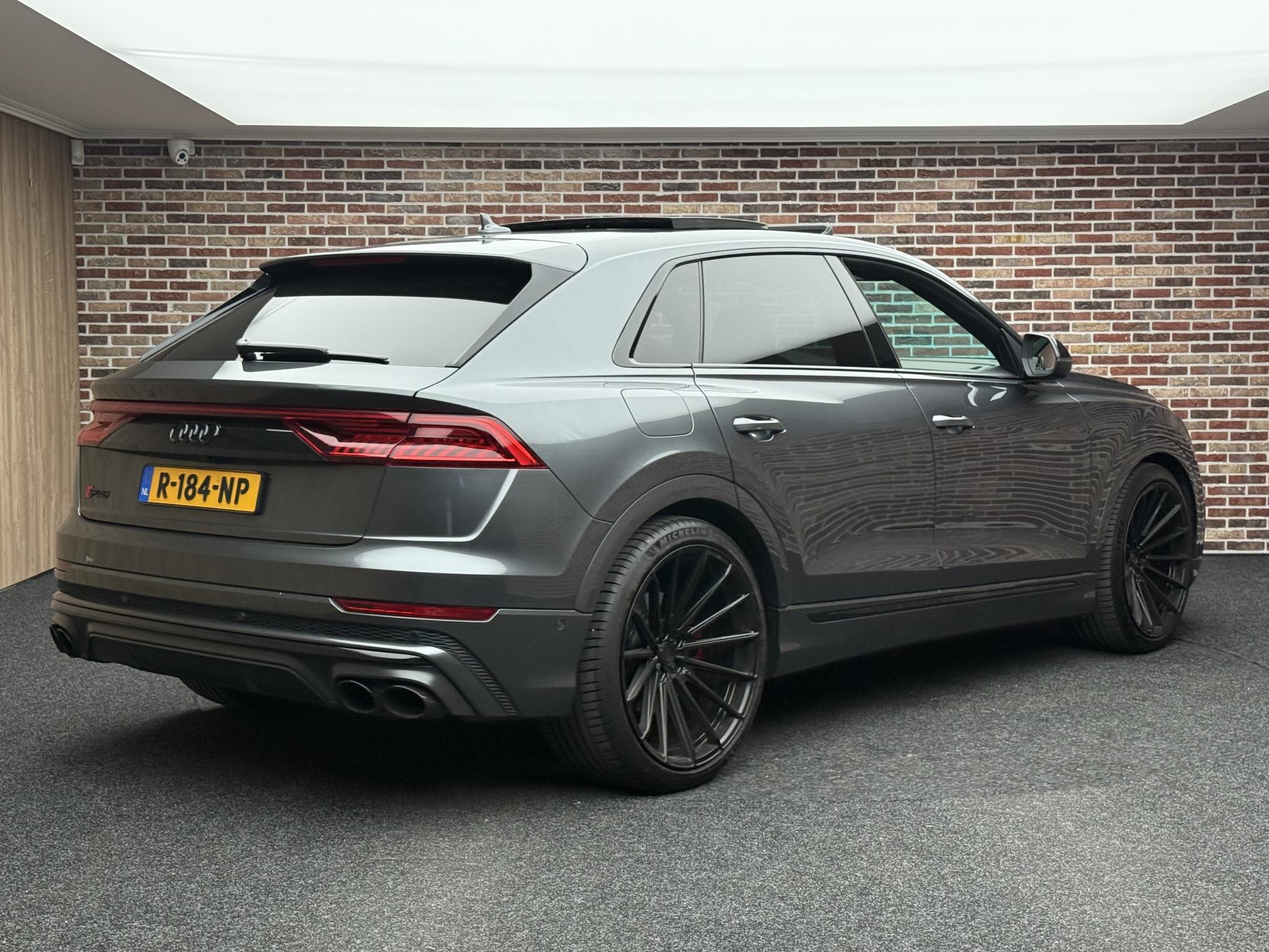 Foto van Audi Sq8