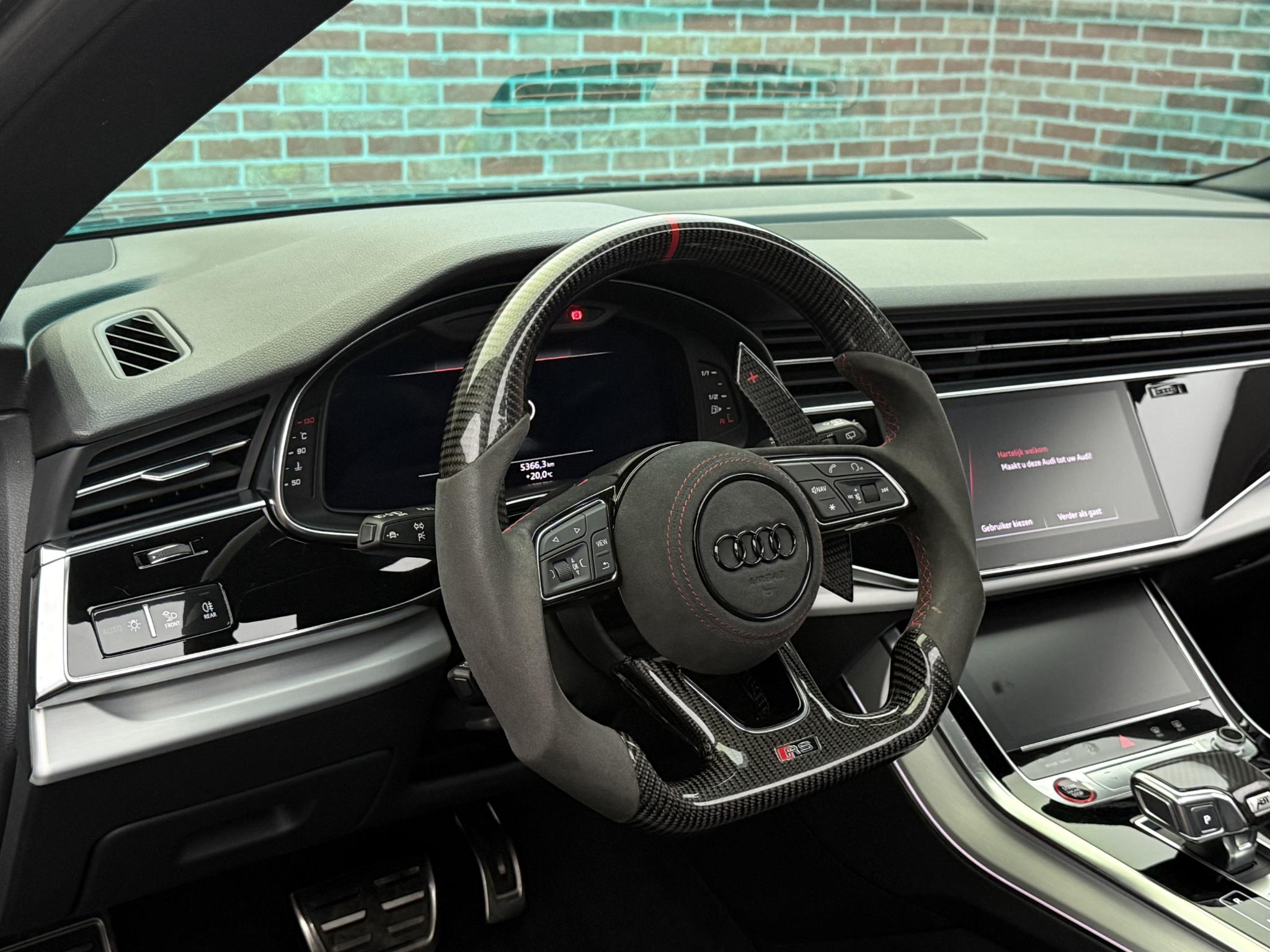 Foto van Audi Sq8