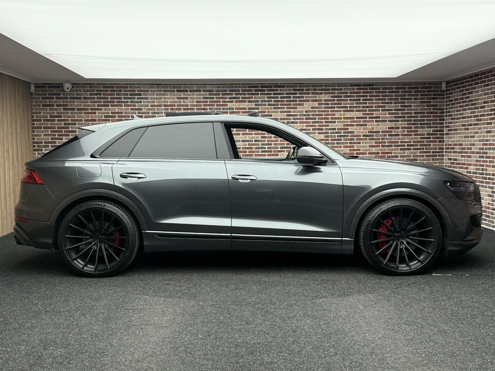 Foto van Audi Sq8