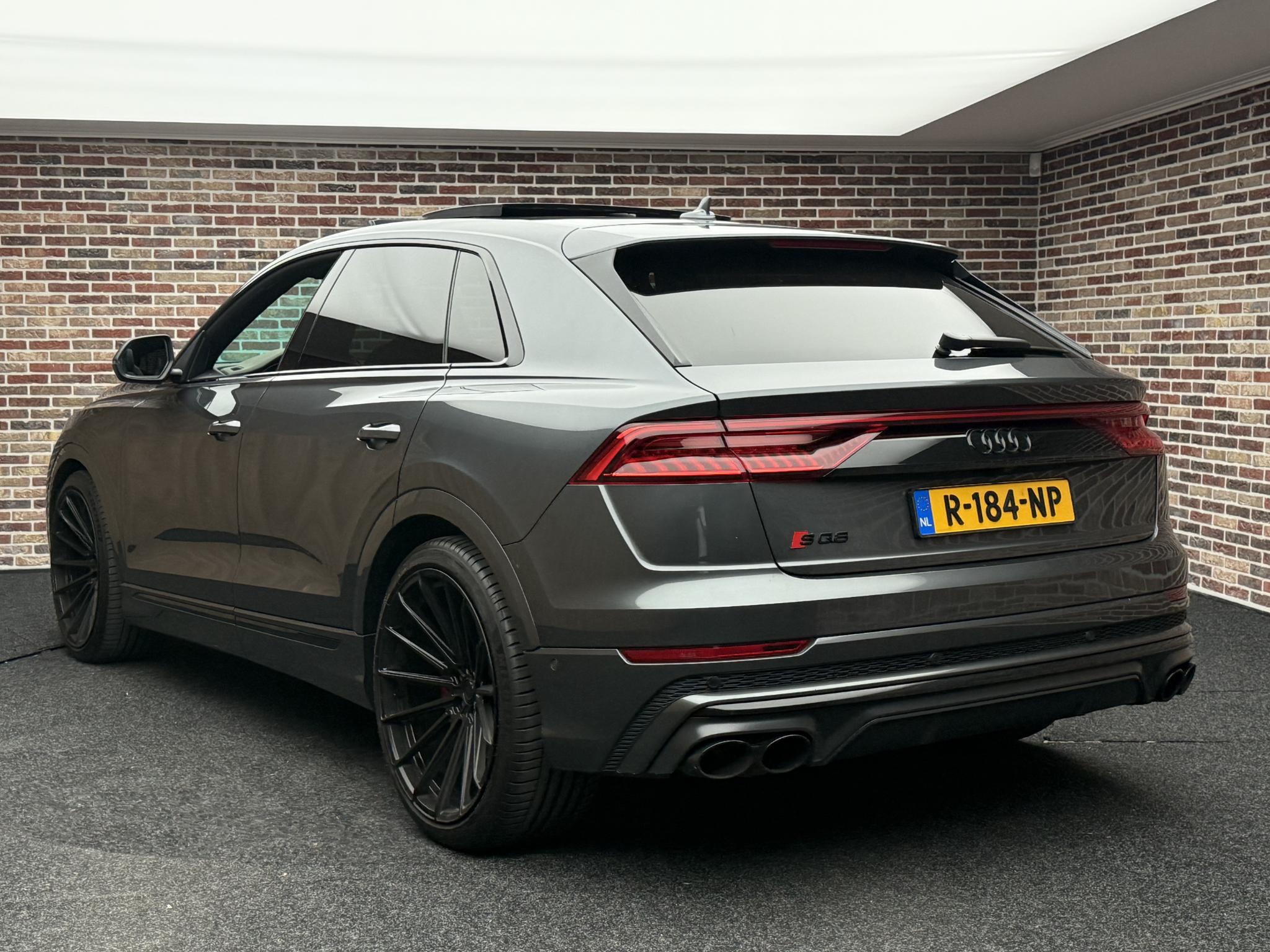 Foto van Audi Sq8