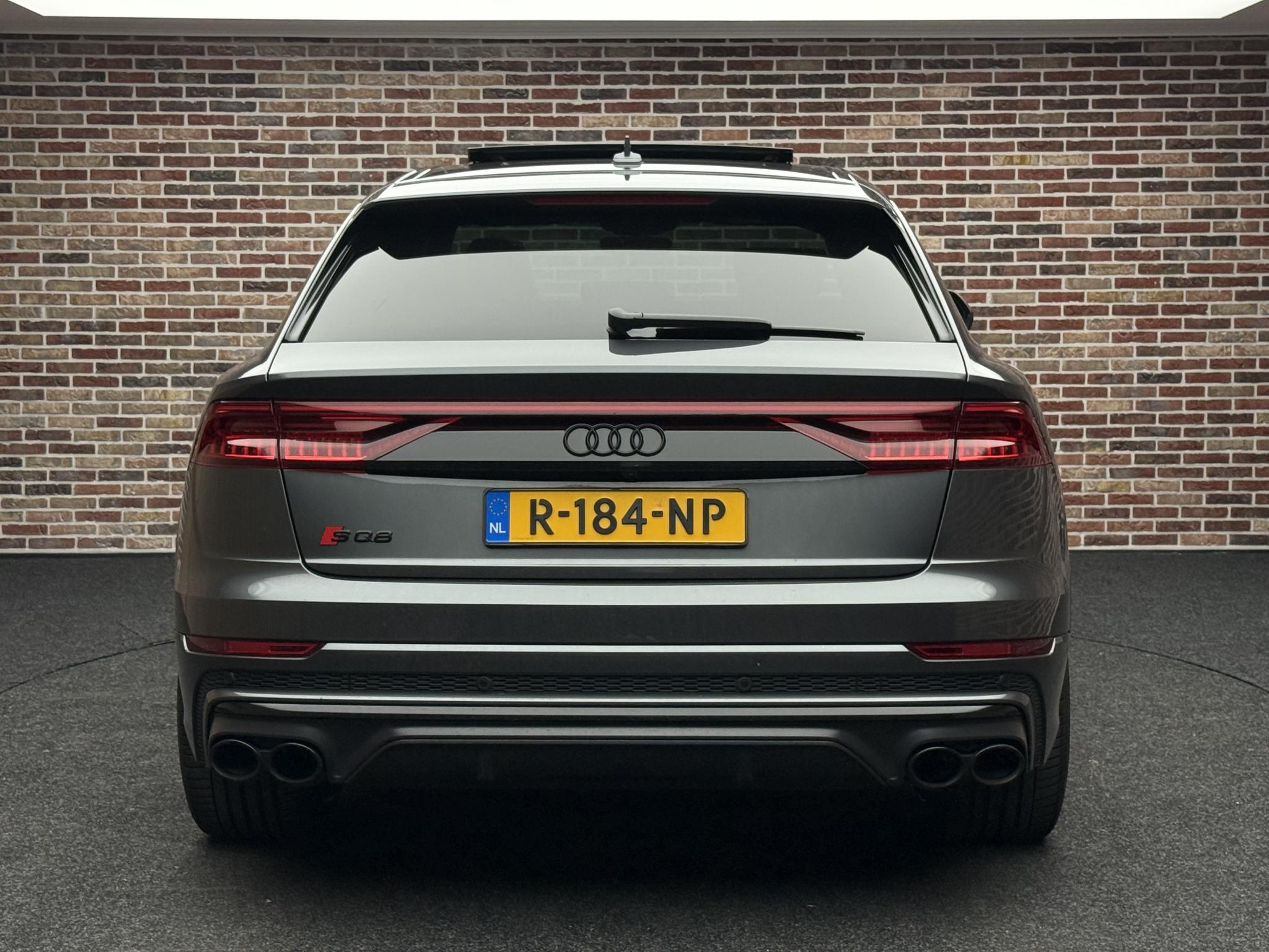 Foto van Audi Sq8