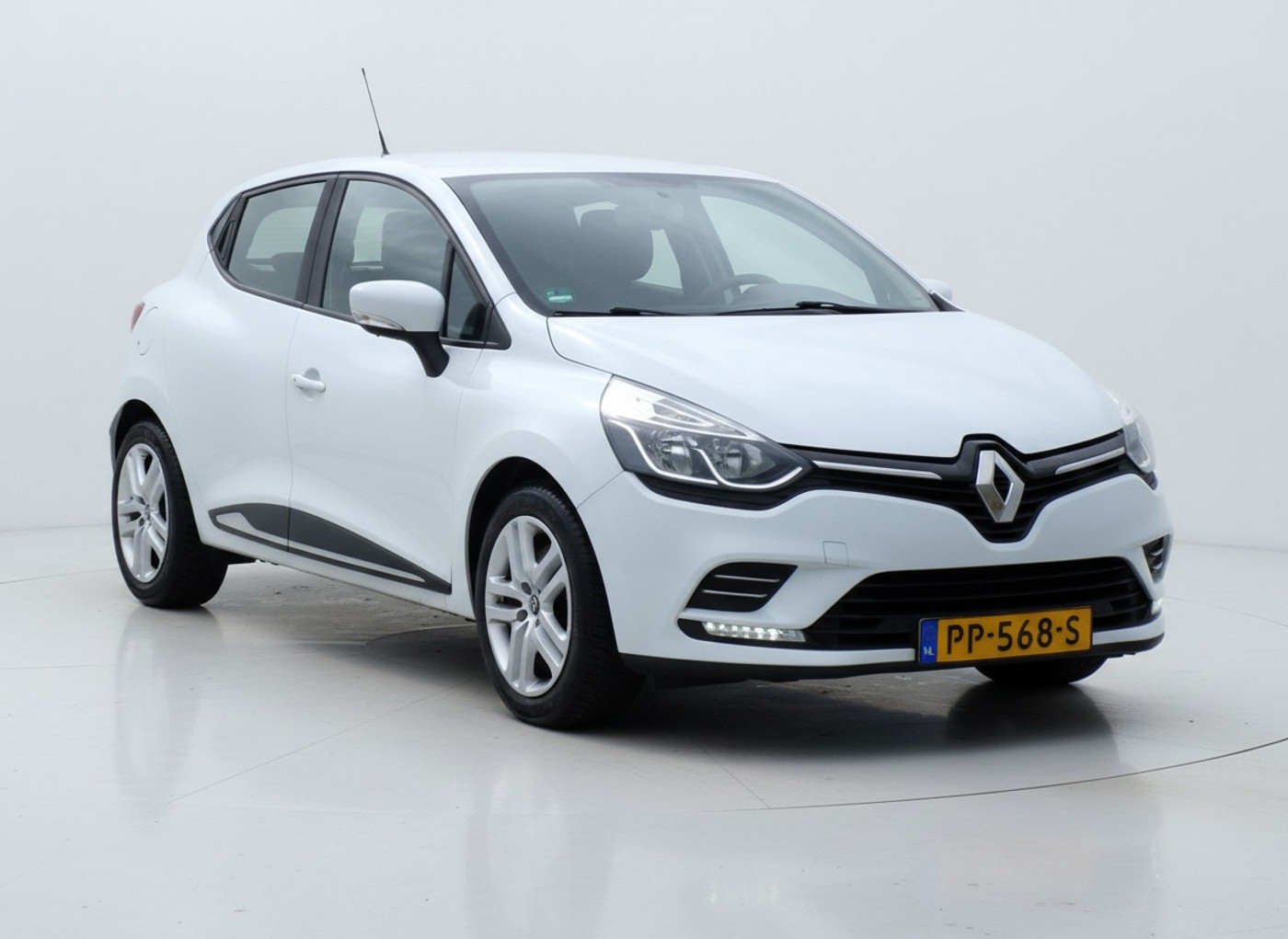 Renault Clio 0.9 TCe Zen|Cruise|Airco|Navi 2017 - voorkant