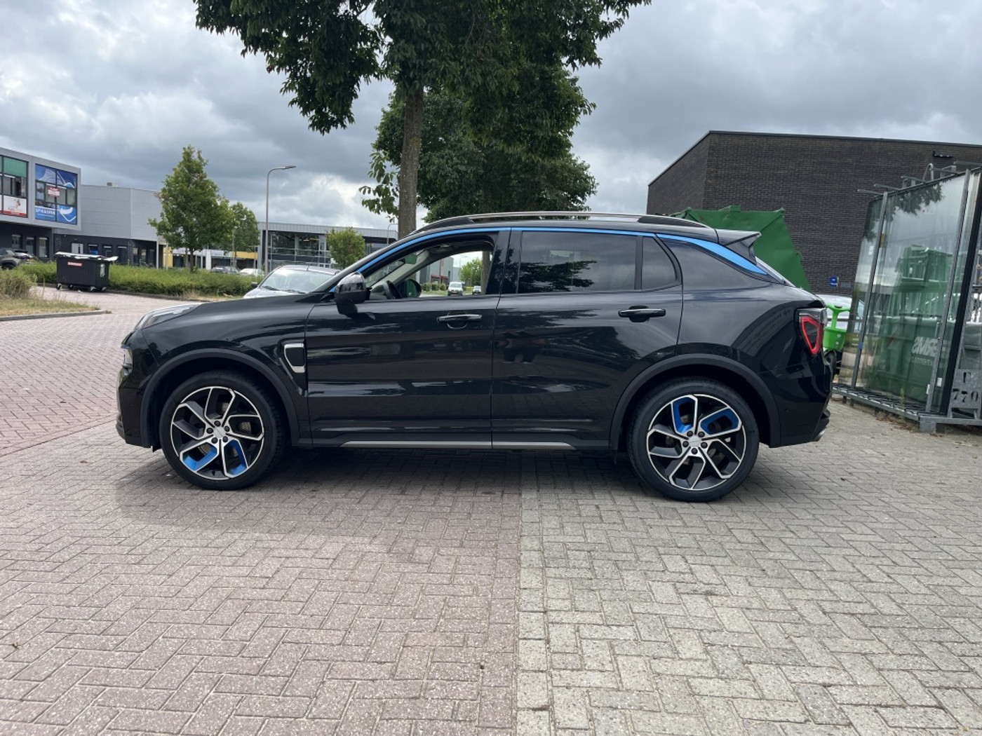 Foto van Lynk&co LYNK & Co 01