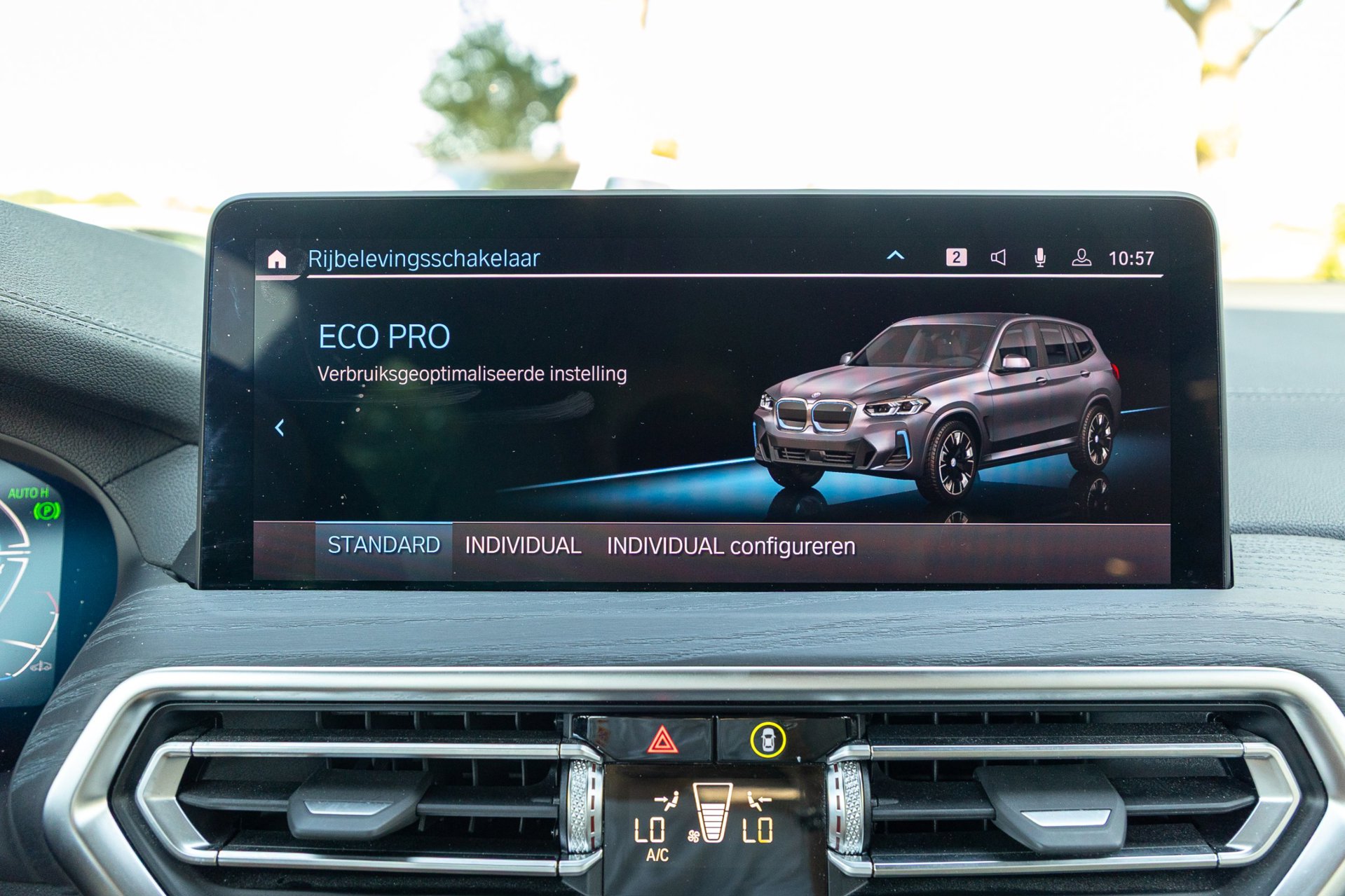 Foto van BMW Ix3