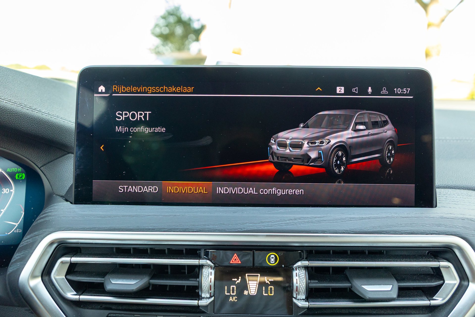 Foto van BMW Ix3