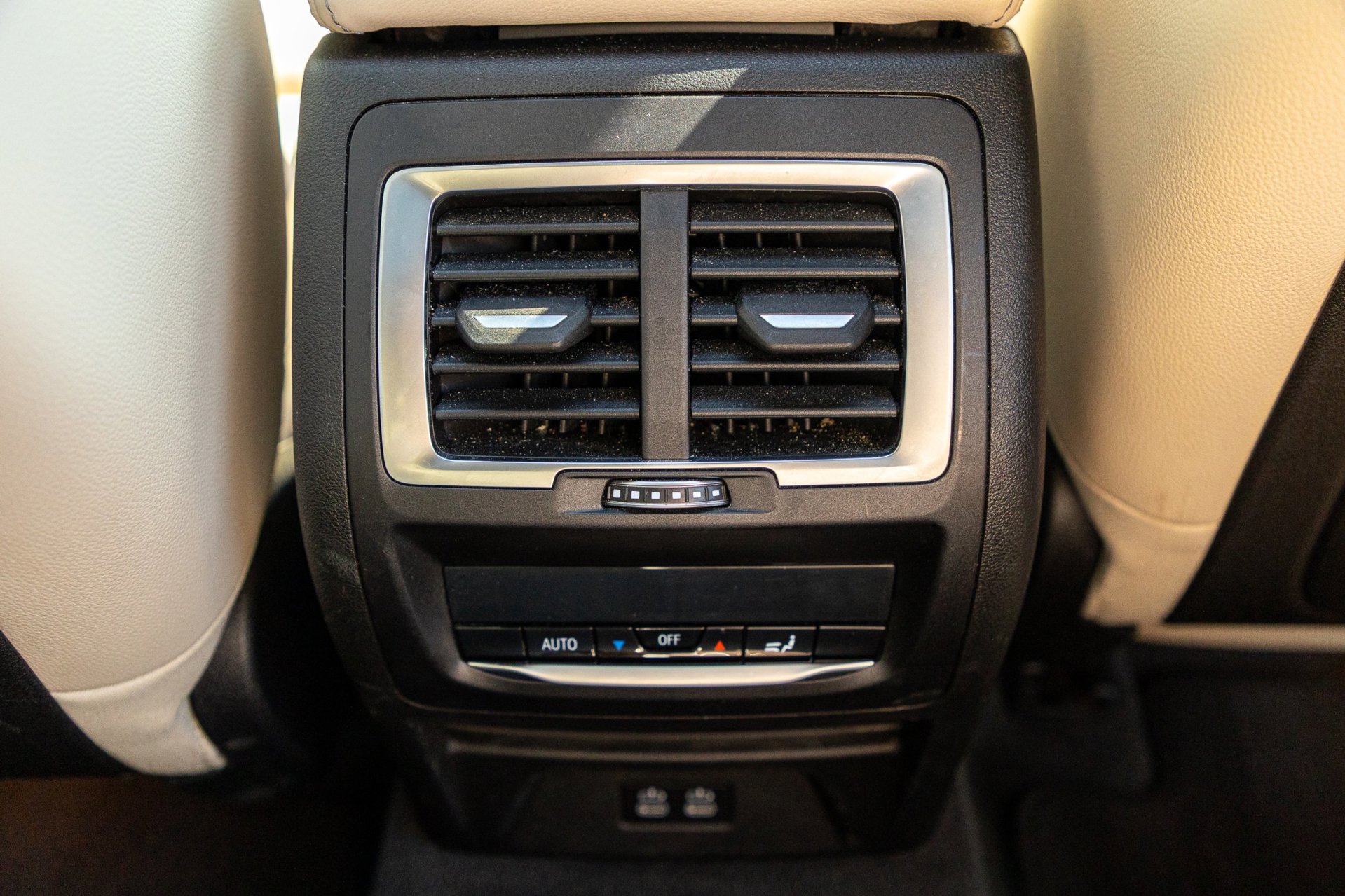 Foto van BMW Ix3