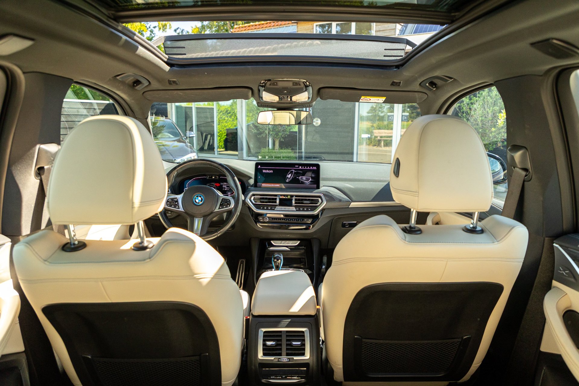 Foto van BMW Ix3