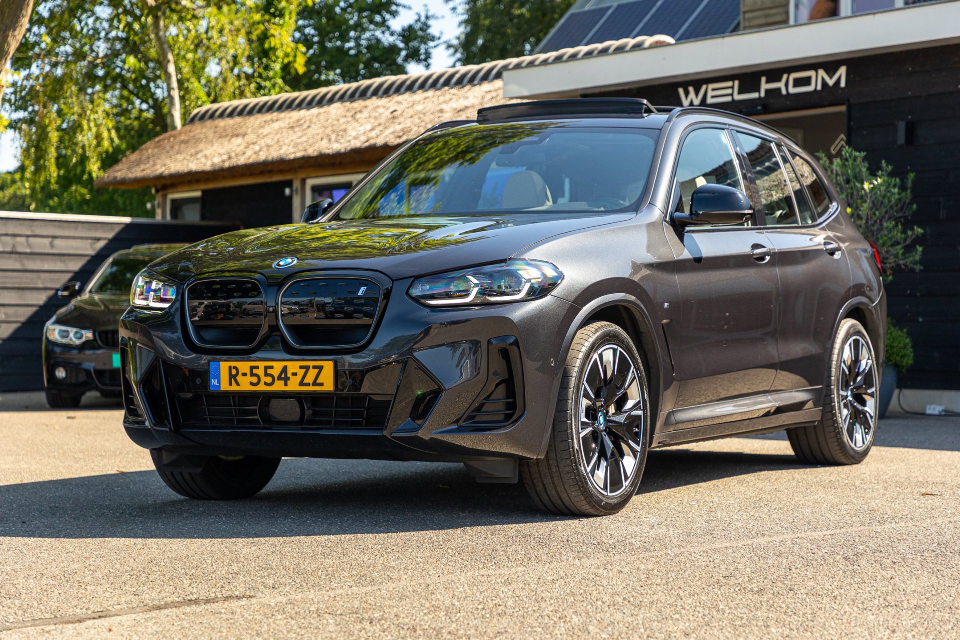 Foto van BMW Ix3