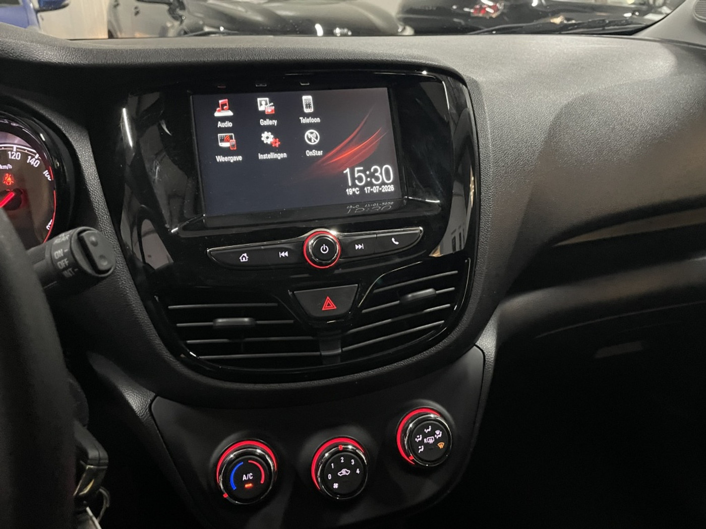 Foto van Opel Karl Rocks