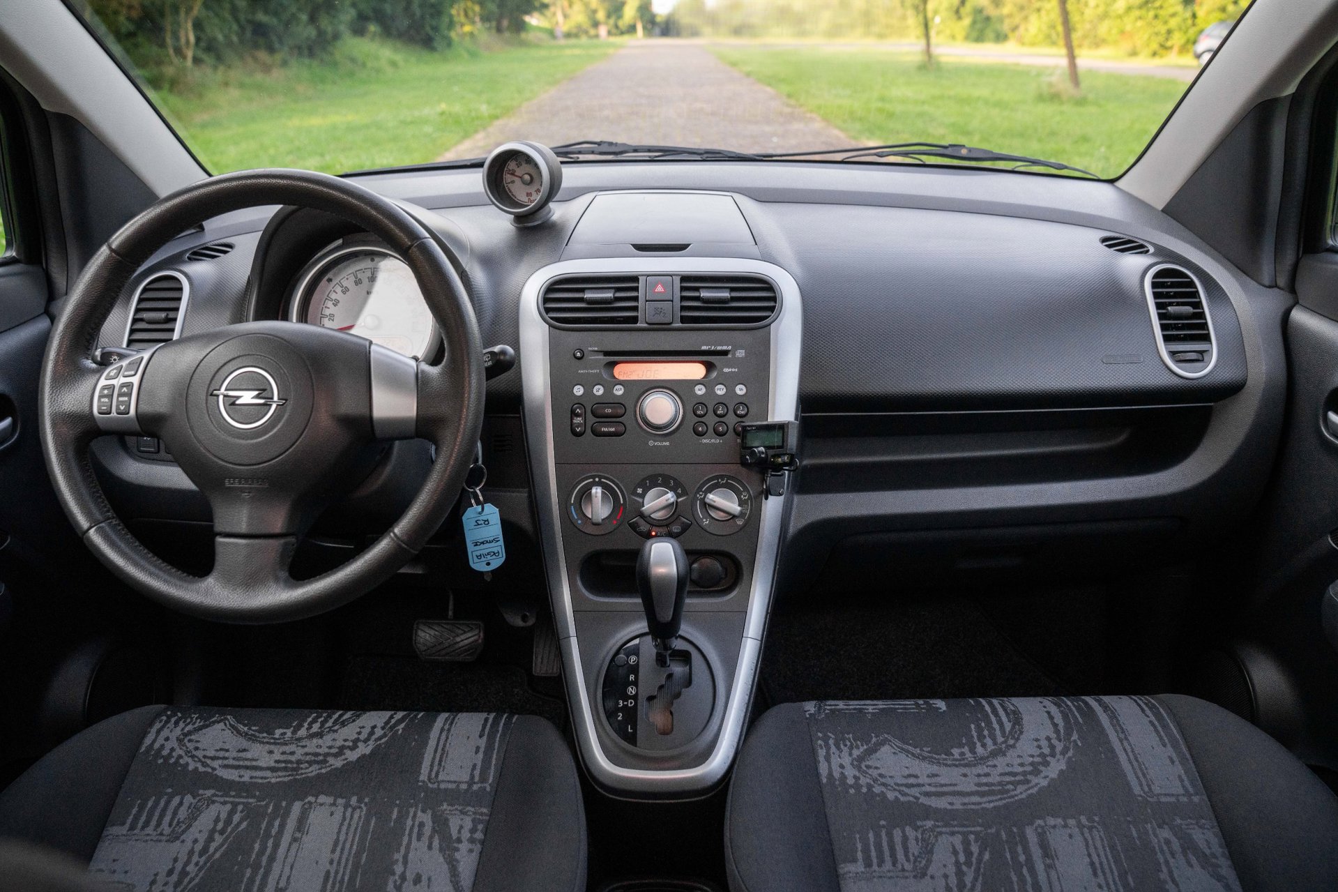 Foto van Opel Agila
