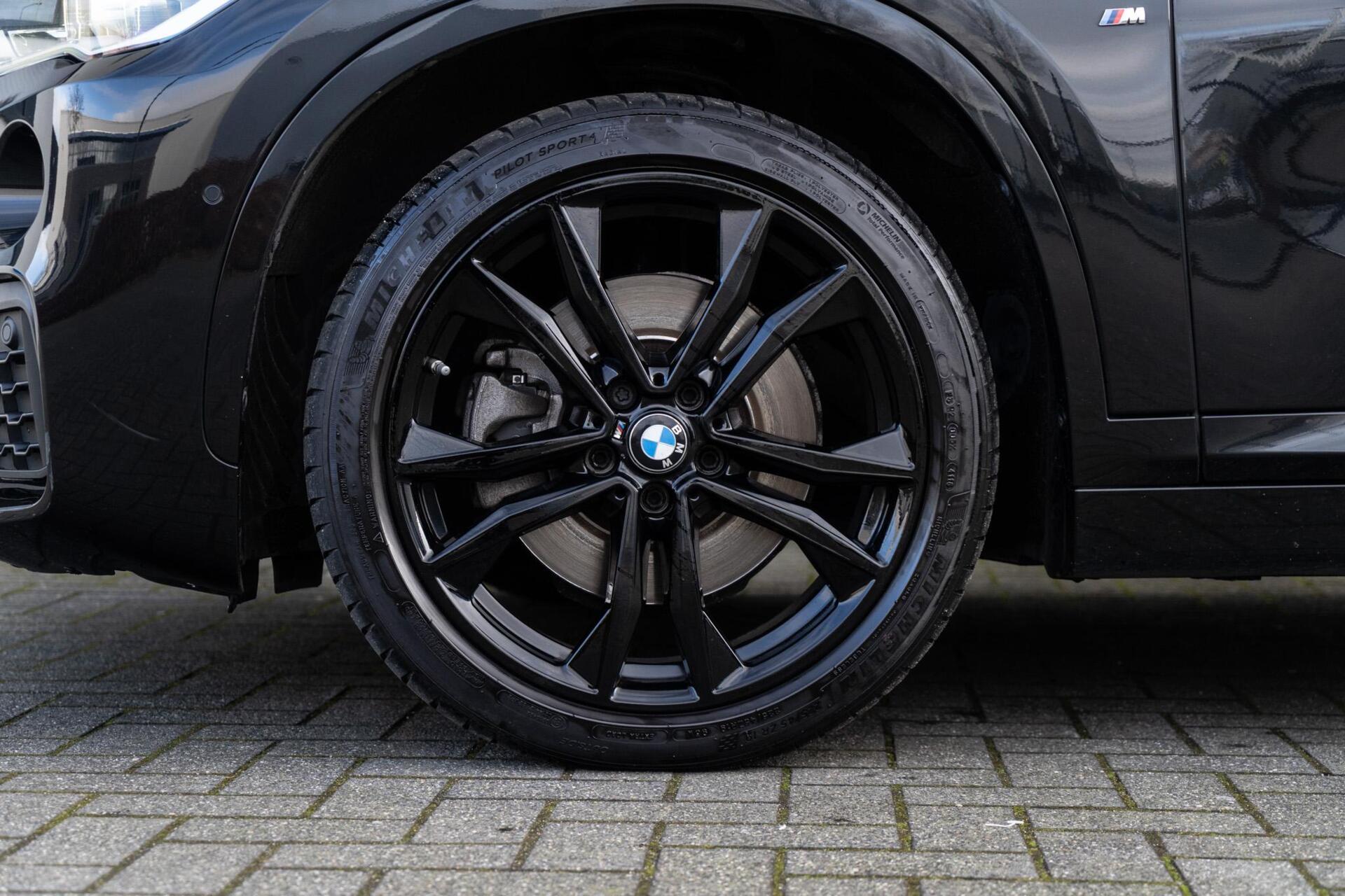 Foto van BMW X1 Xdrive20i
