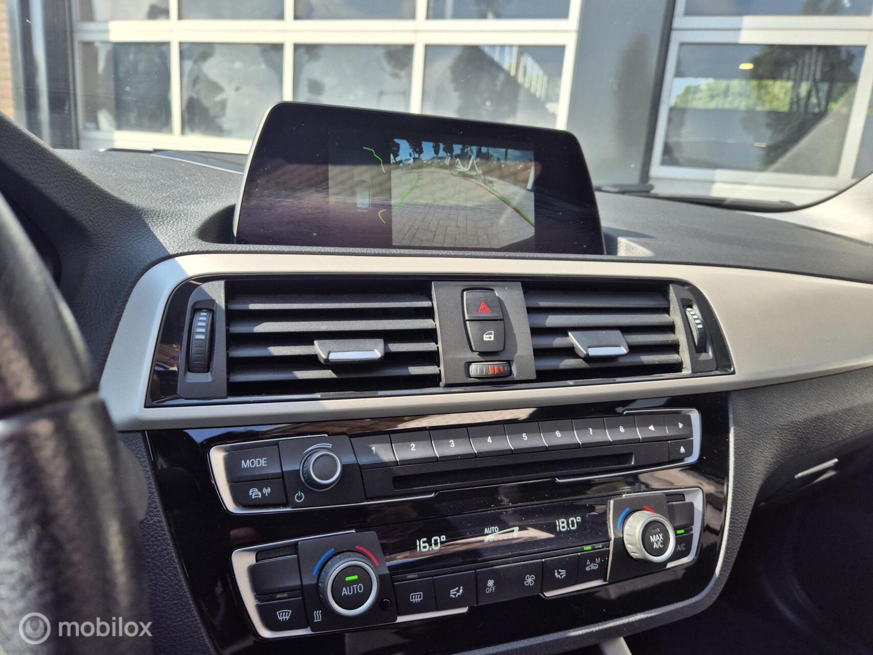 Foto van BMW 118i