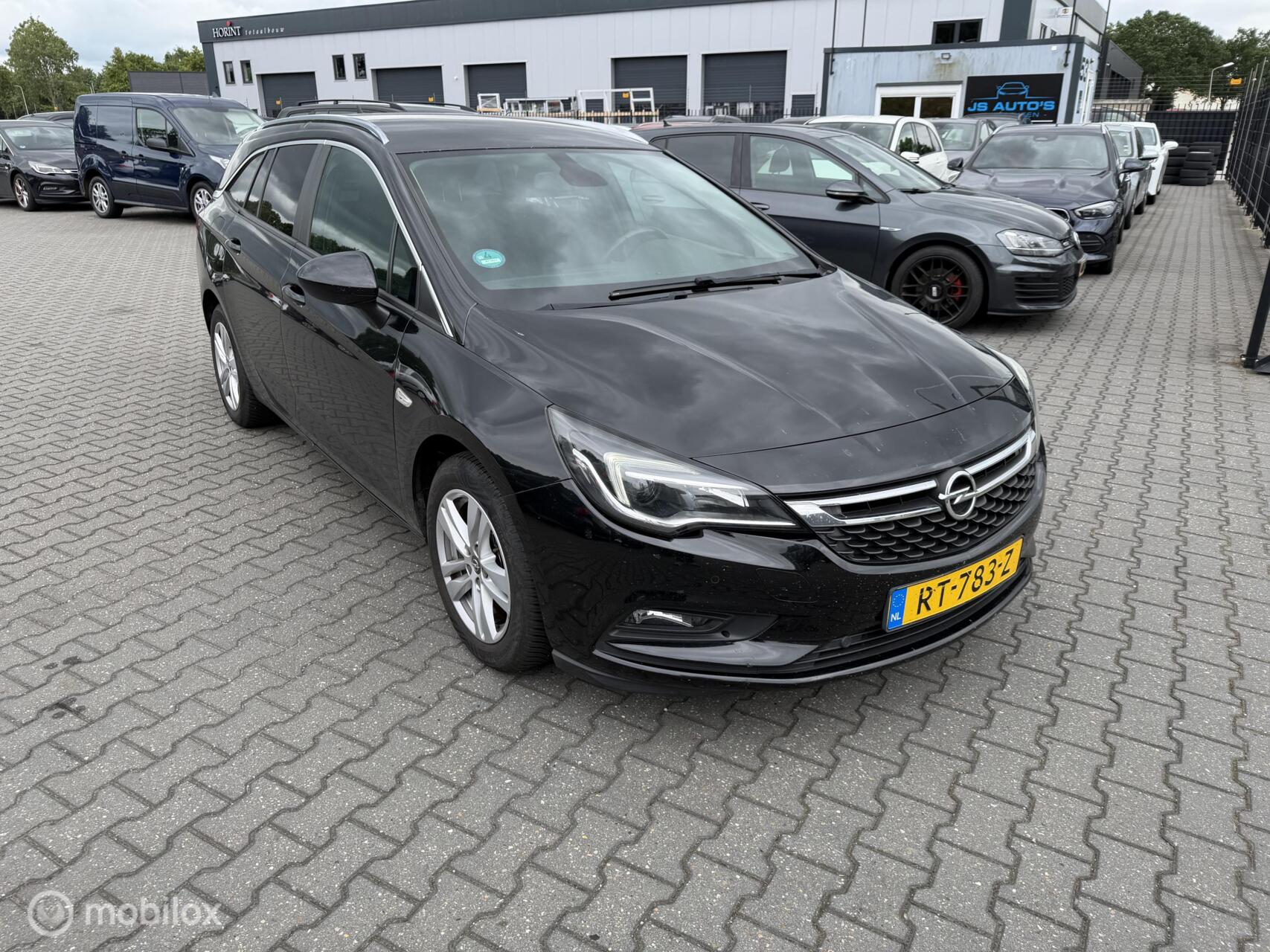 Foto van Opel Astra Sports Tourer