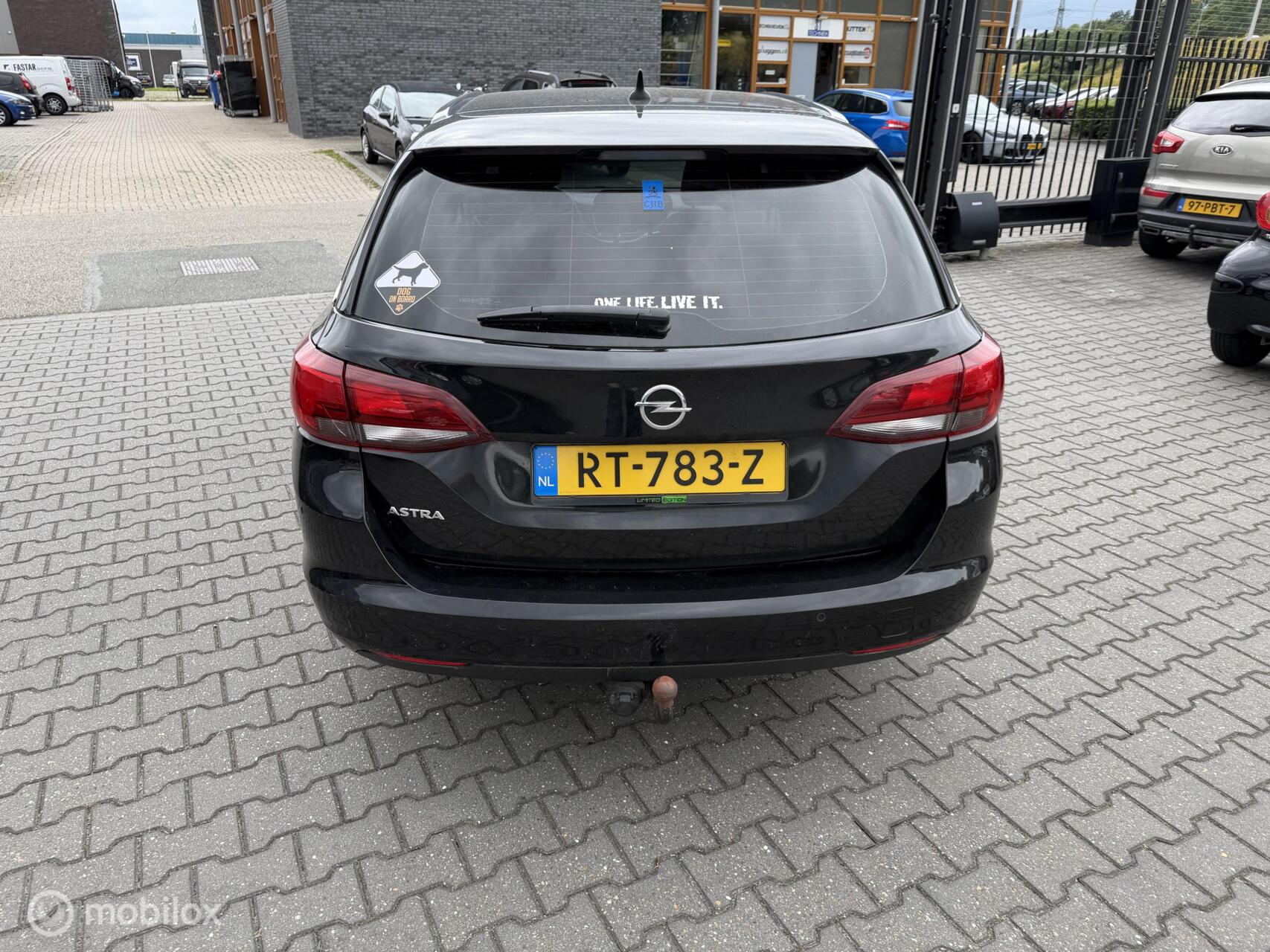 Foto van Opel Astra Sports Tourer
