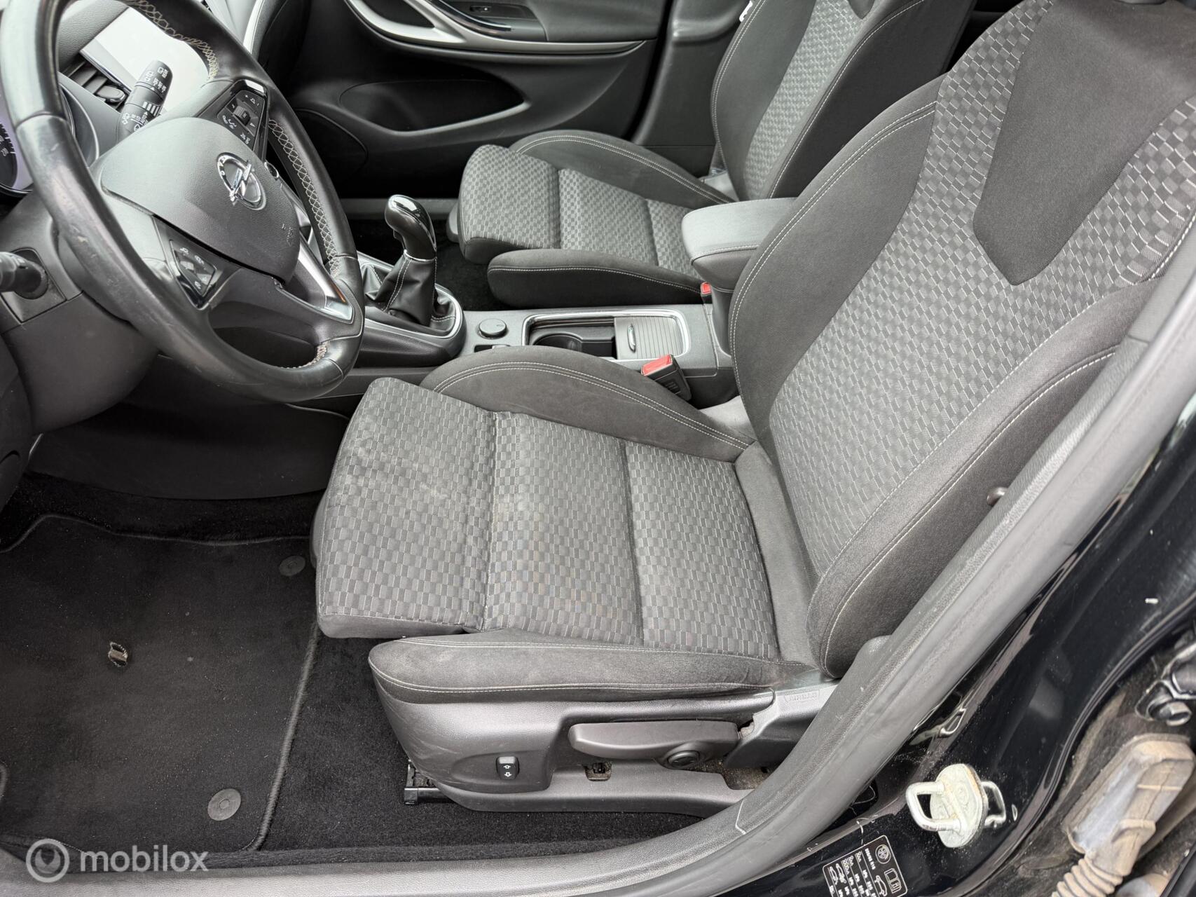 Foto van Opel Astra Sports Tourer