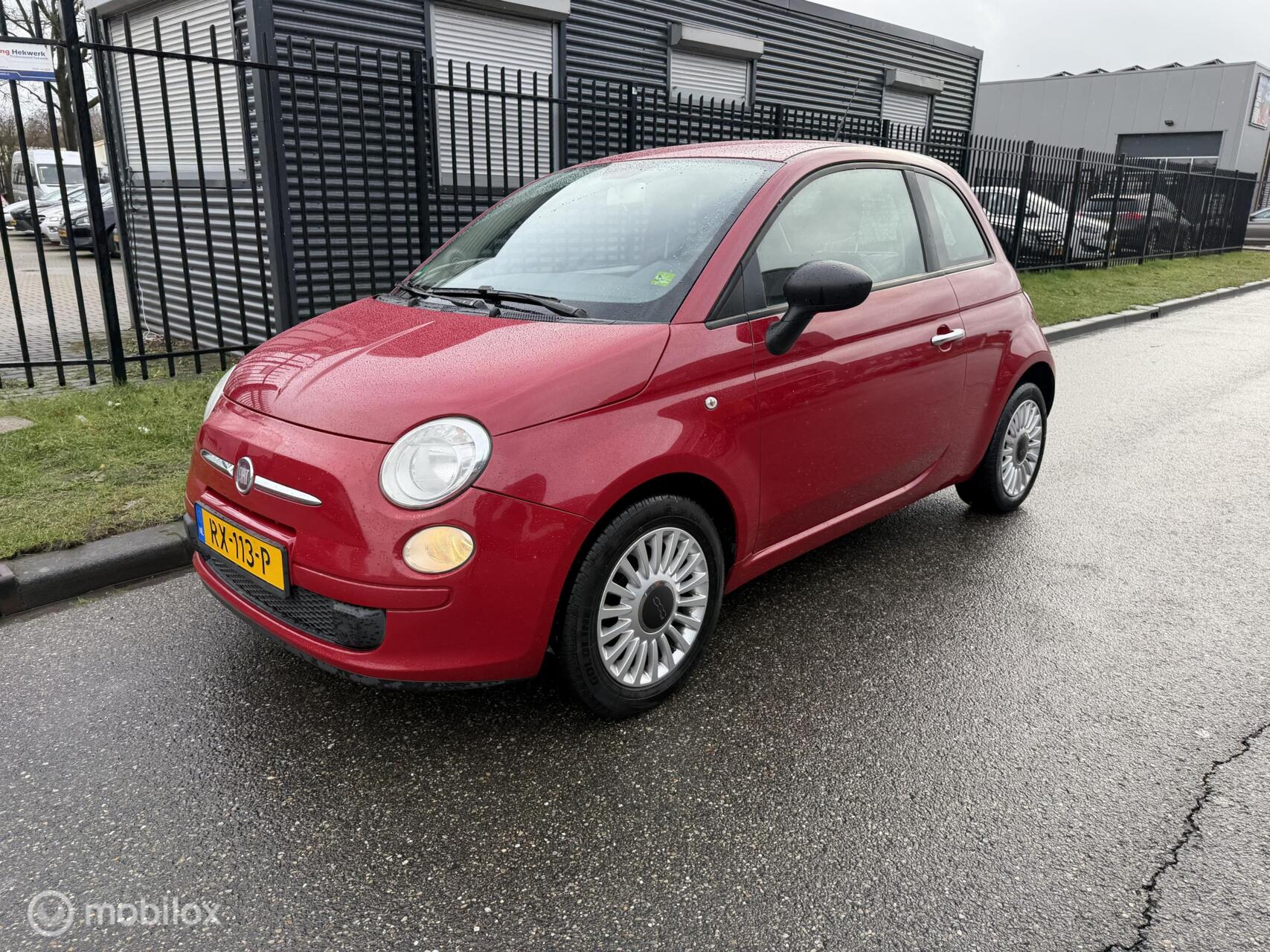 Fiat 500 1.2 Pop nieuwe apk 2010 - voorkant