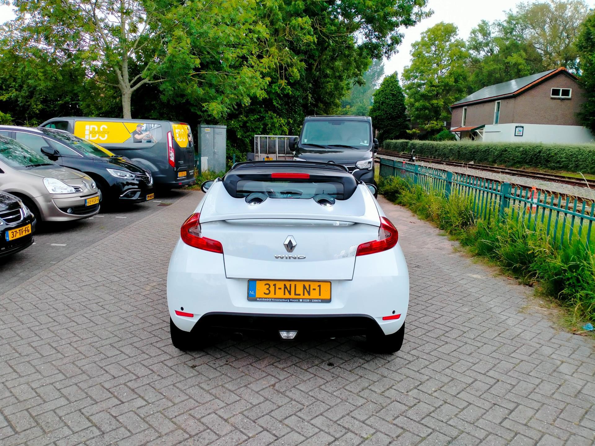 Foto van Renault Wind