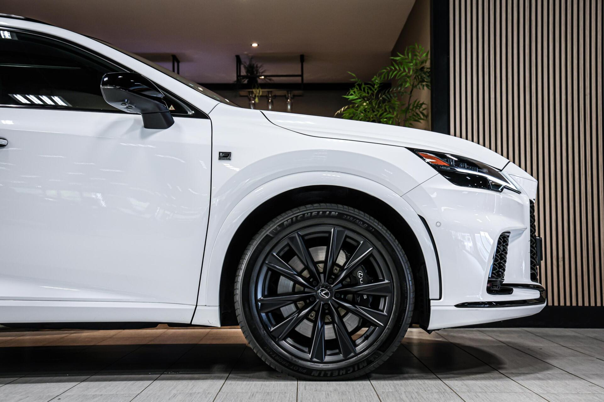 Foto van Lexus Lexus Rx500h
