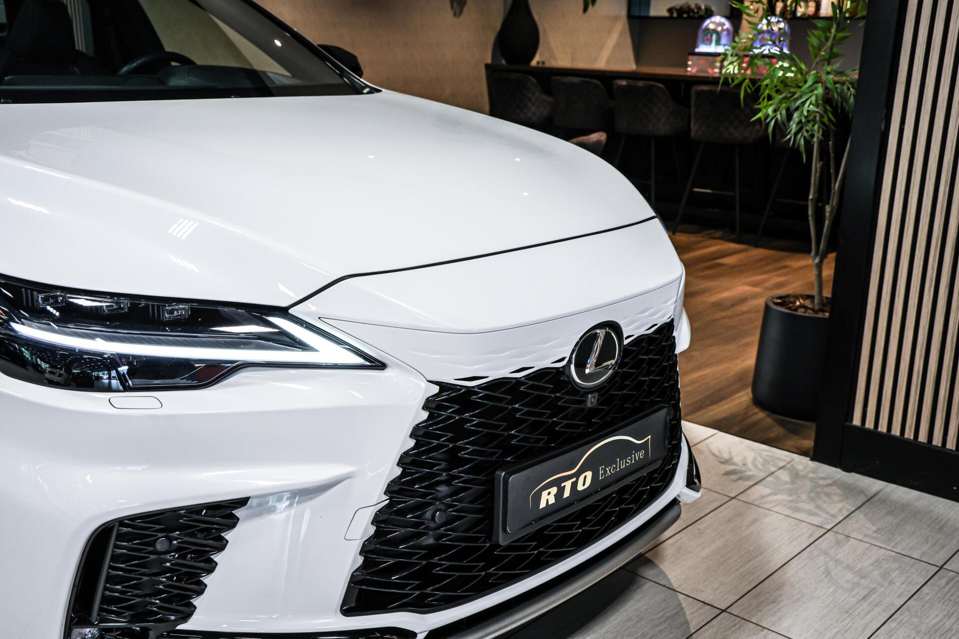 Foto van Lexus Lexus Rx500h